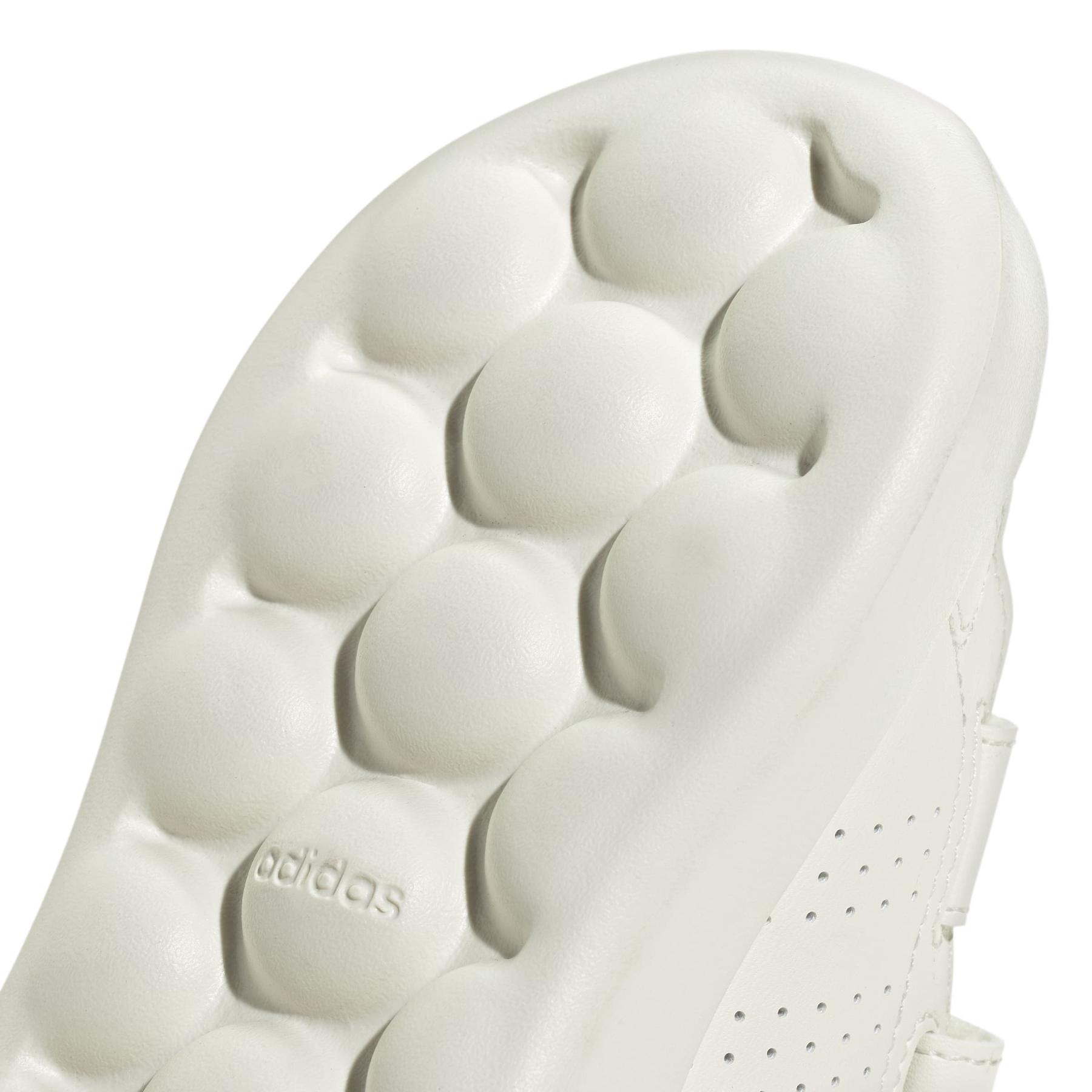 product/a/d/adidas_jp6163_9_footwear_photography_detail_view_2_white.jpg