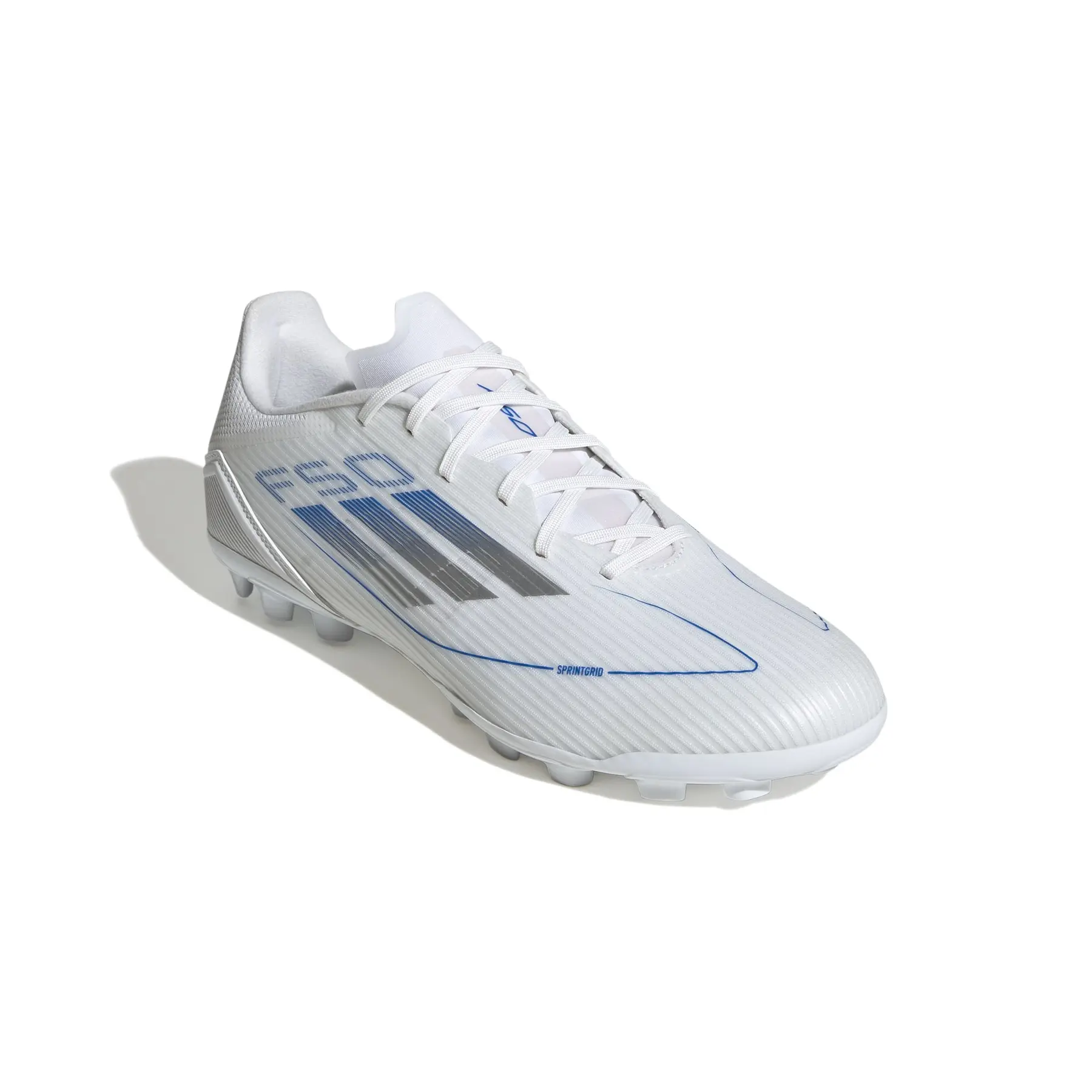product/a/d/adidas_jp7207_5_footwear_photography_front_lateral_top_view_white-nw091625.jpg