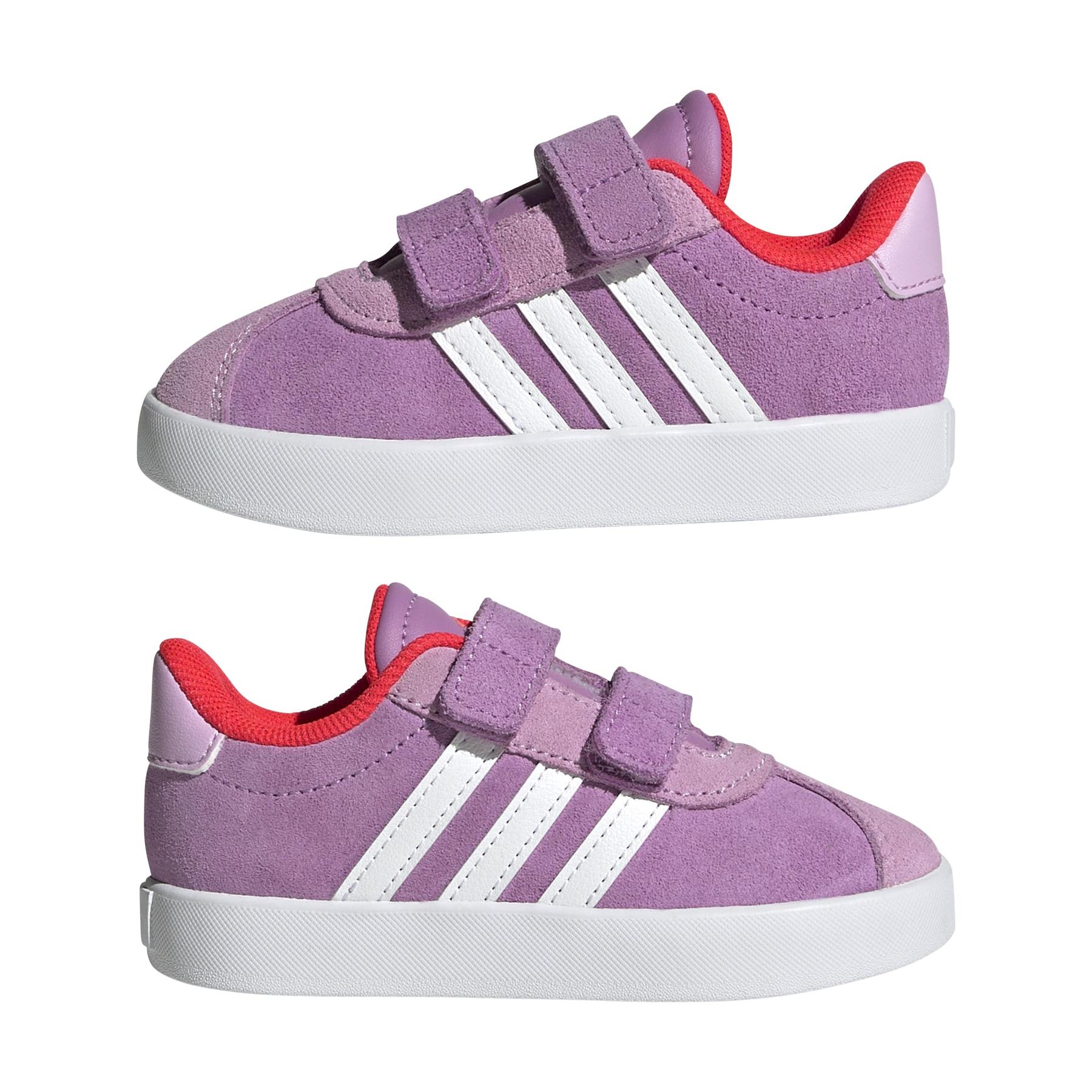 product/a/d/adidas_jp7879_10_footwear_photography_mirrored_pair_view_white-nw091625.jpg