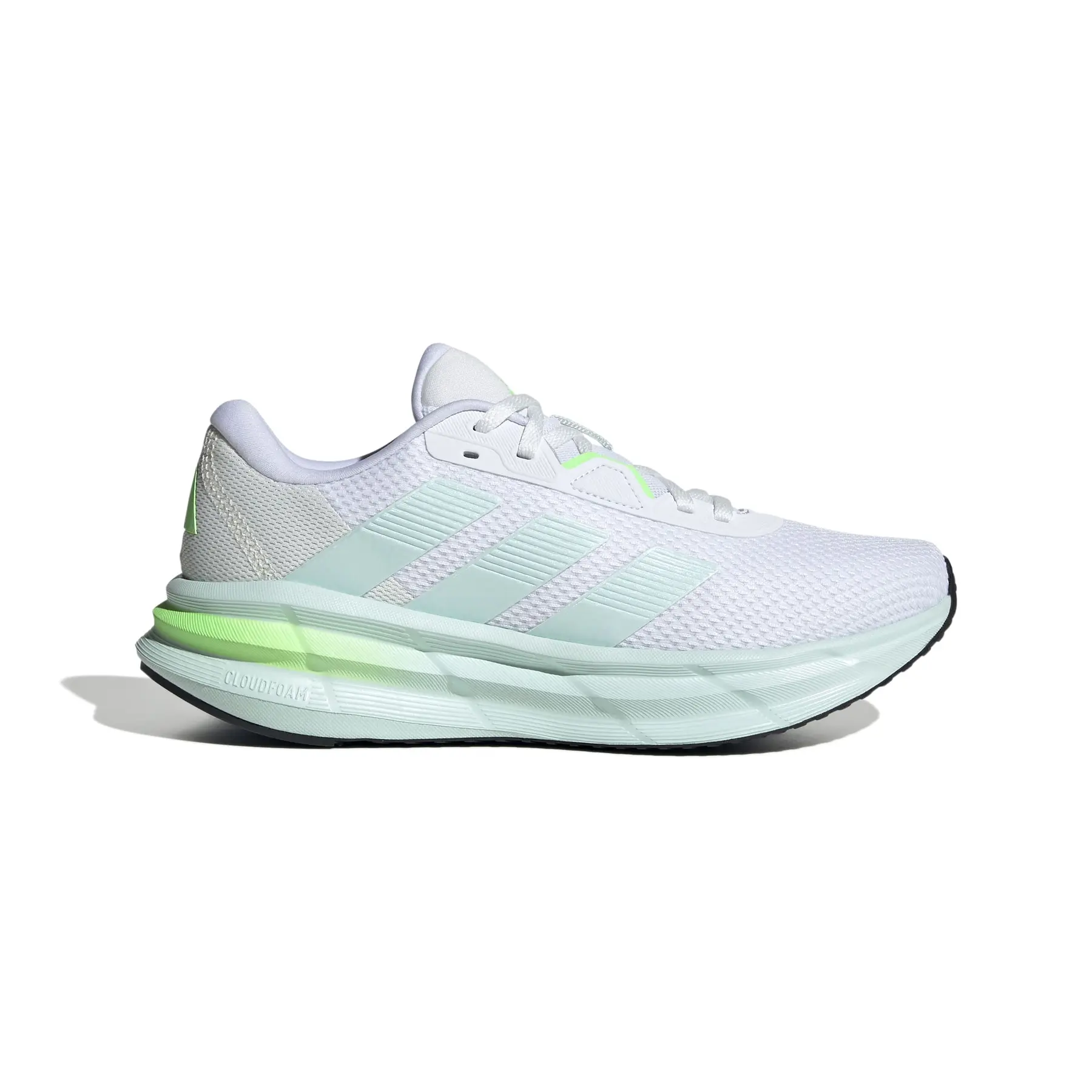 adidas_jq2610_1_footwear_photo