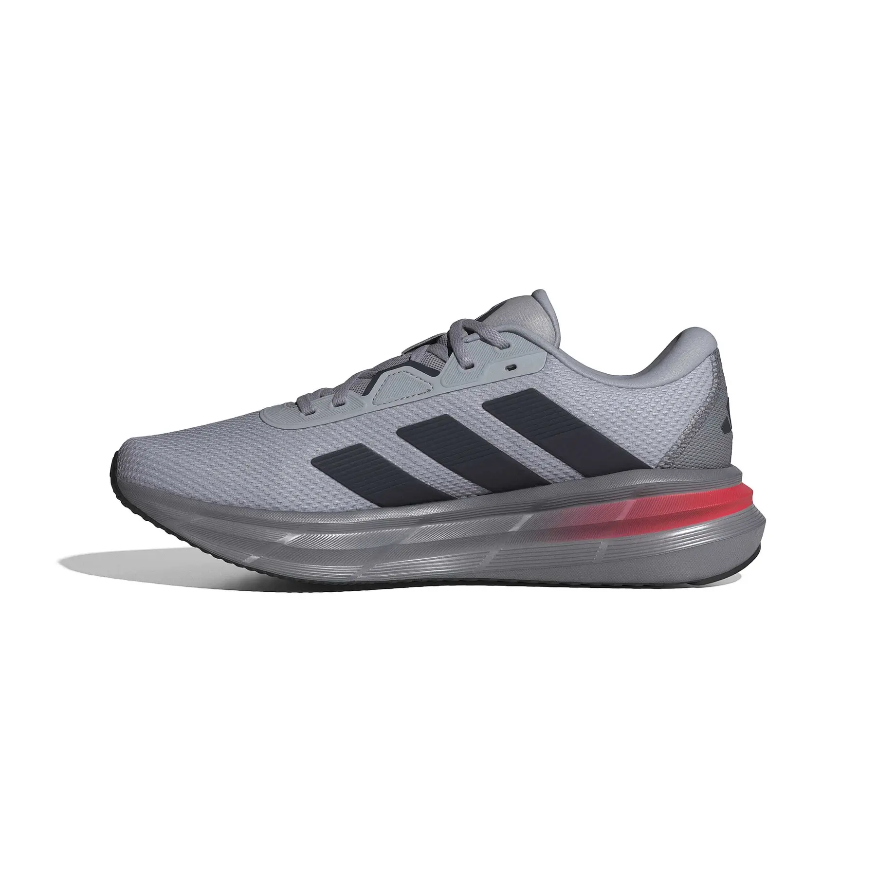 product/a/d/adidas_jq2626_5_footwear_photography_side_medial_center_view_white-nw091625.jpg