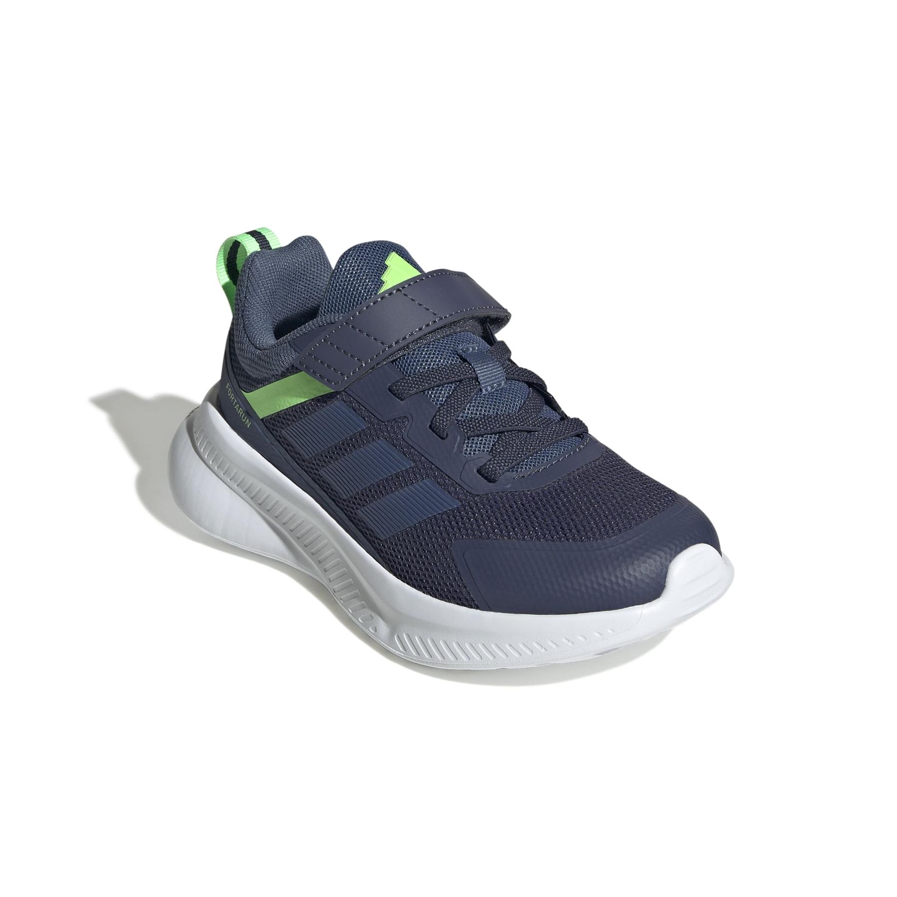 product/a/d/adidas_jq5199_6_footwear_photography_front_lateral_top_view_white-nw091625.jpg