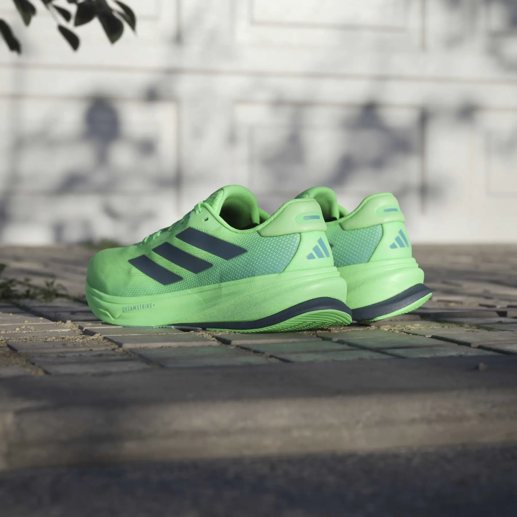 product/a/d/adidas_jq7703_20_footwear_photography_heromrktng_view_6-nw091625.jpg