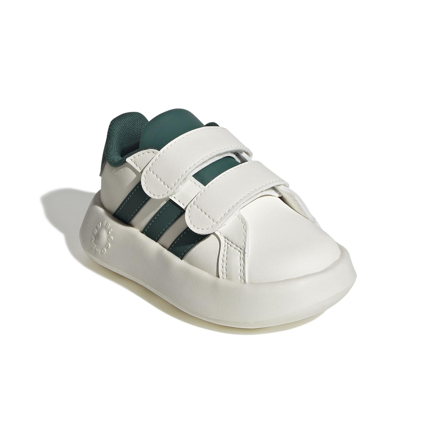 product/a/d/adidas_jq7996_6_footwear_photography_front_lateral_top_view_white-nw091625.jpg