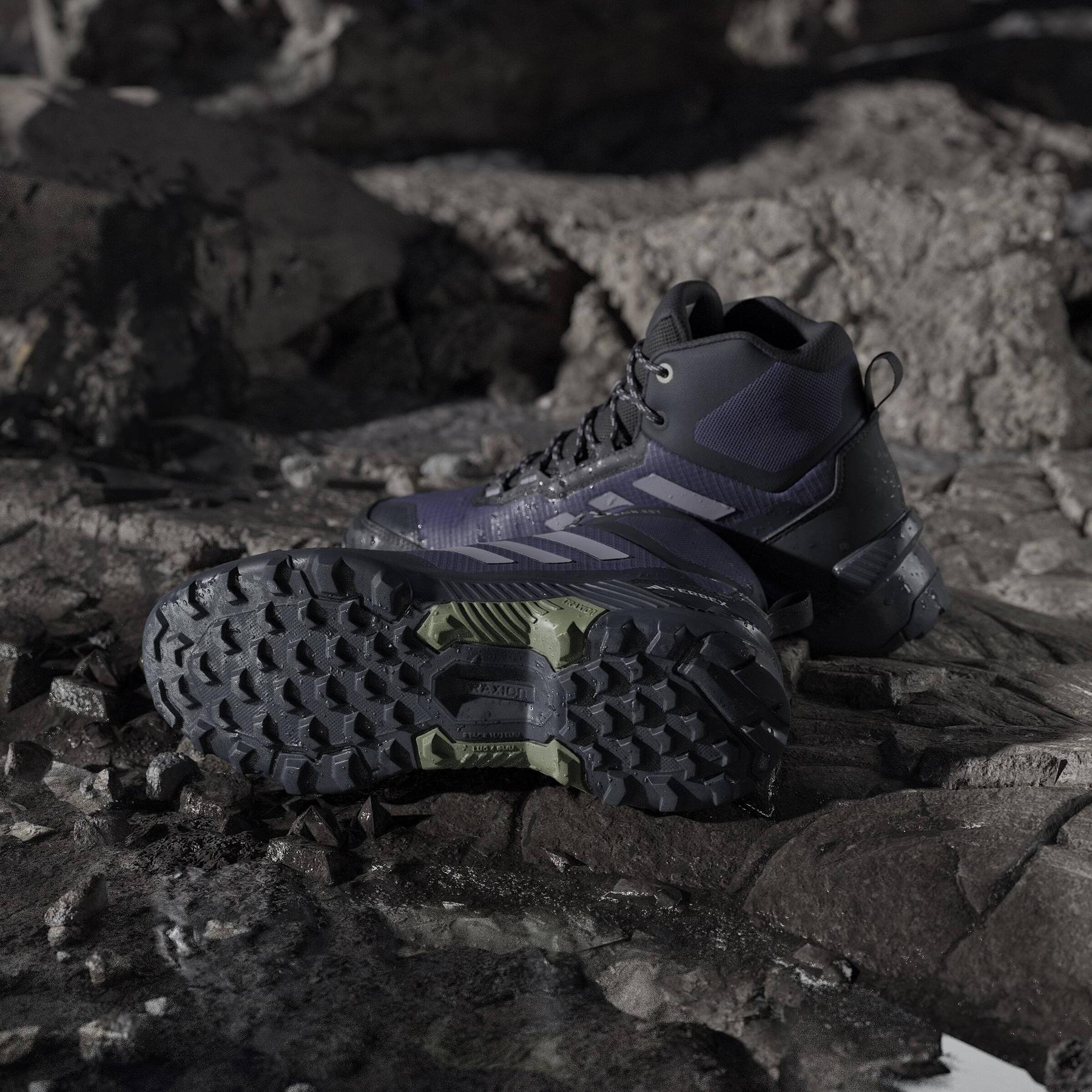 product/a/d/adidas_jr2707_17_footwear_photography_heromrktng_view_4-nw091625.jpg