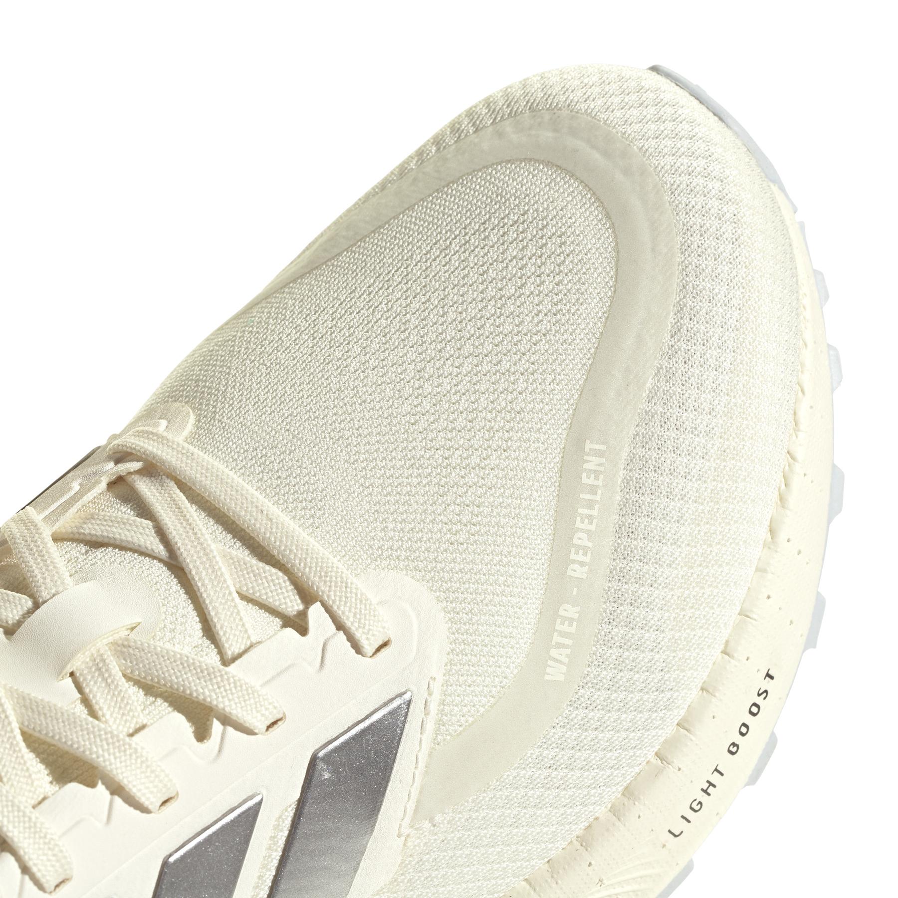 product/a/d/adidas_jr7676_9_footwear_photography_detail_view_2_white.jpg