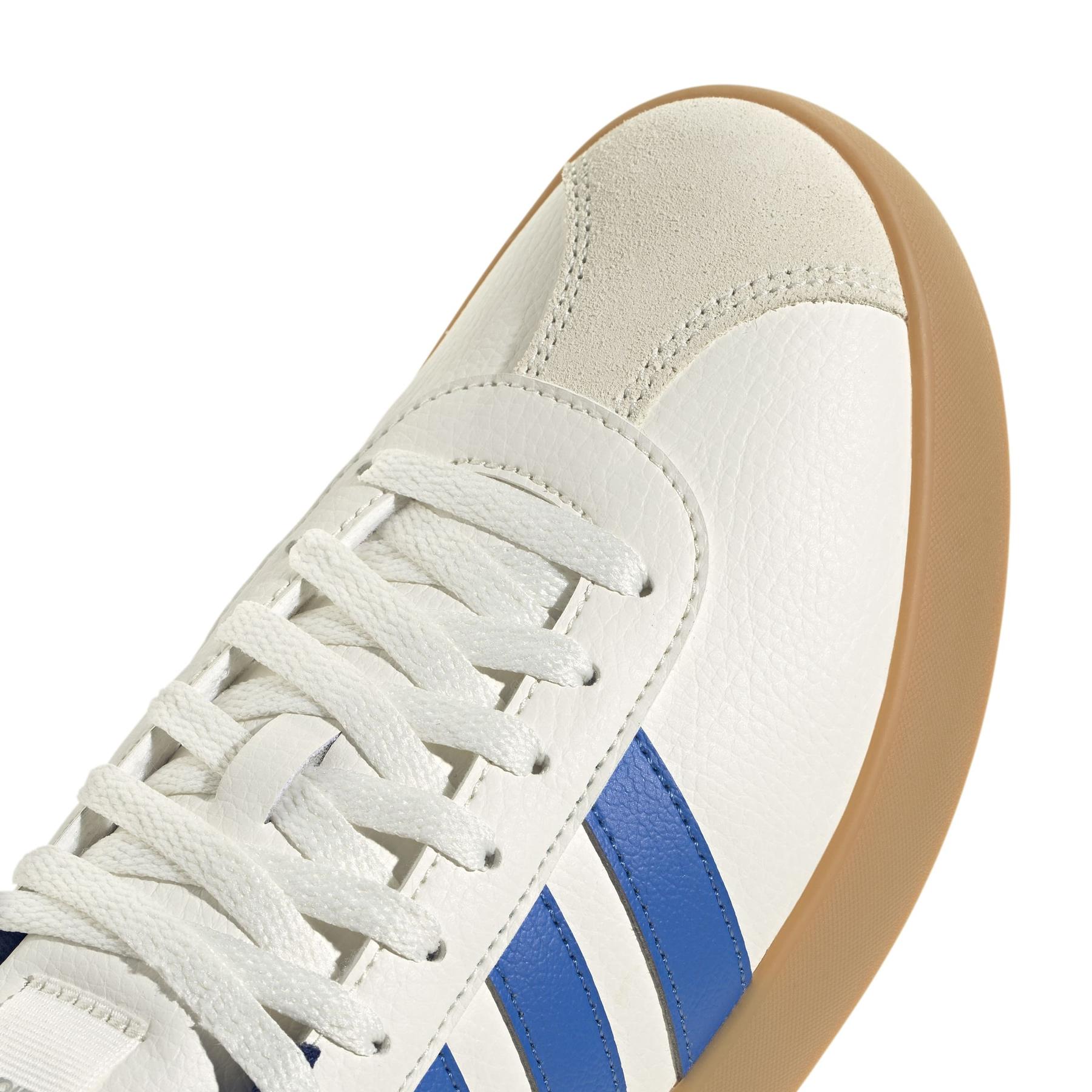 product/a/d/adidas_jr8634_9_footwear_photography_detail_view_2_white-nw091725.jpg
