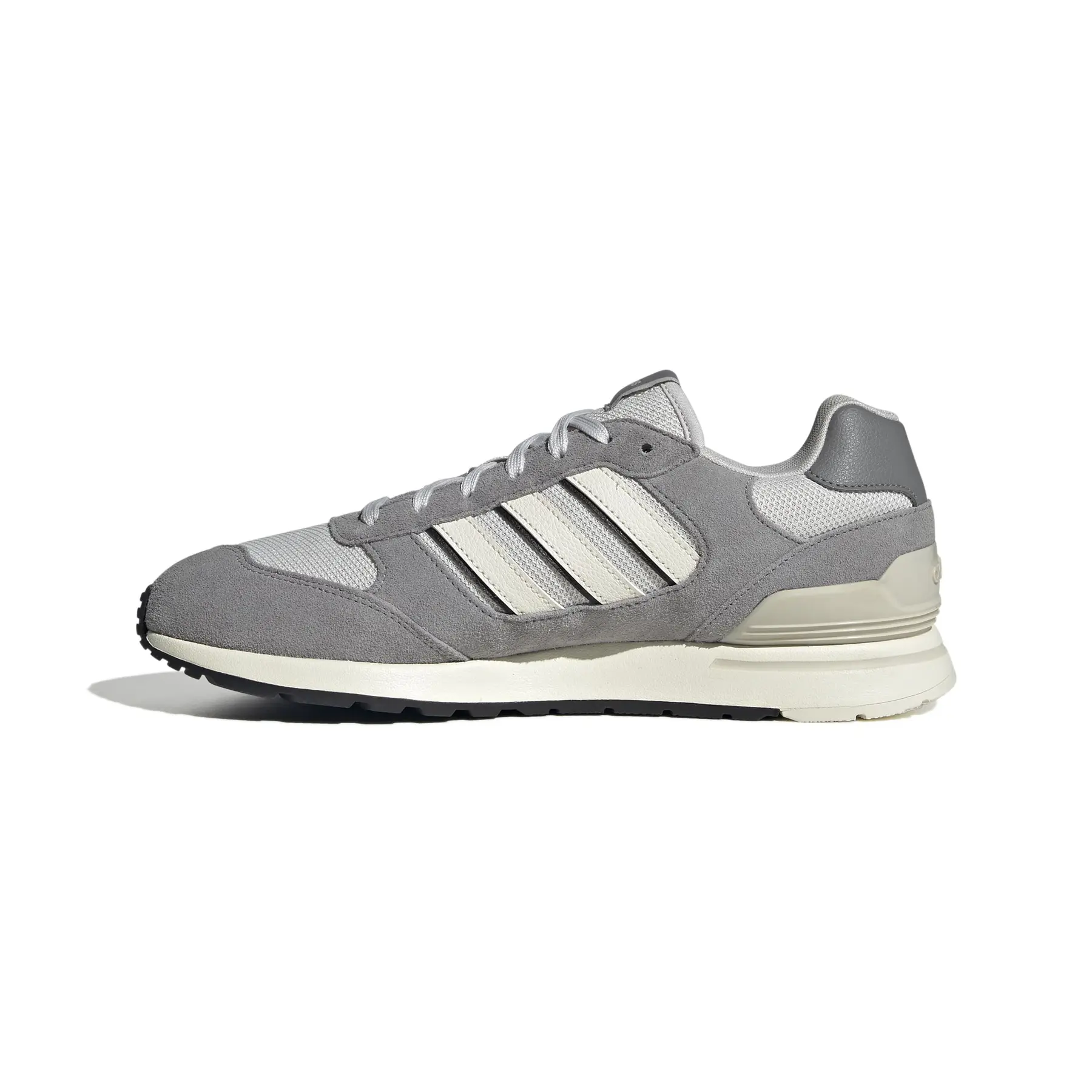 product/a/d/adidas_jr8704_5_footwear_photography_side_medial_center_view_white.jpg