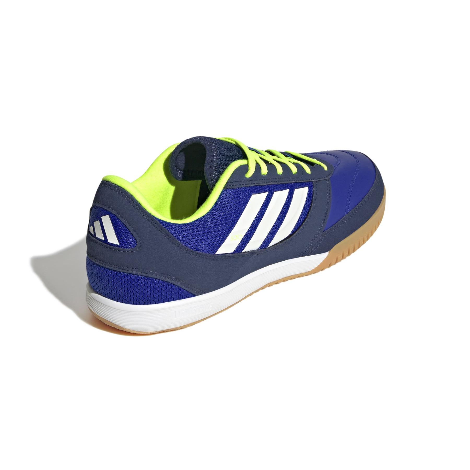 product/a/d/adidas_js0653_6_footwear_photography_back_lateral_top_view_white-nw091725.jpg