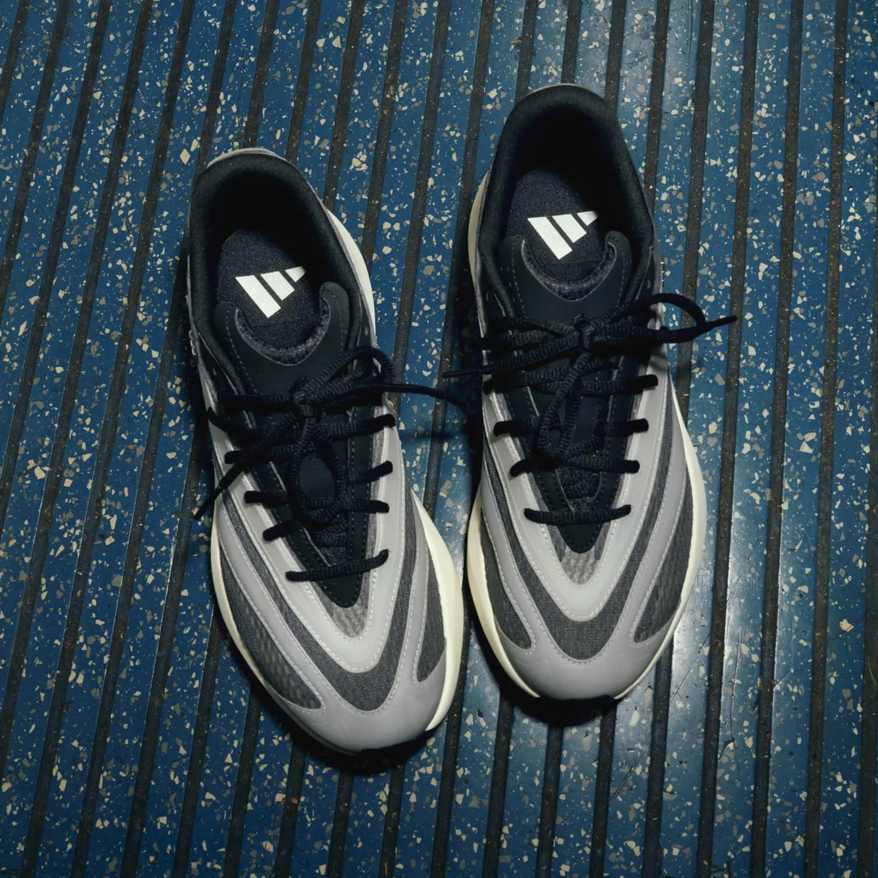 Zapatillas adidas Lightblaze | Foot-Store