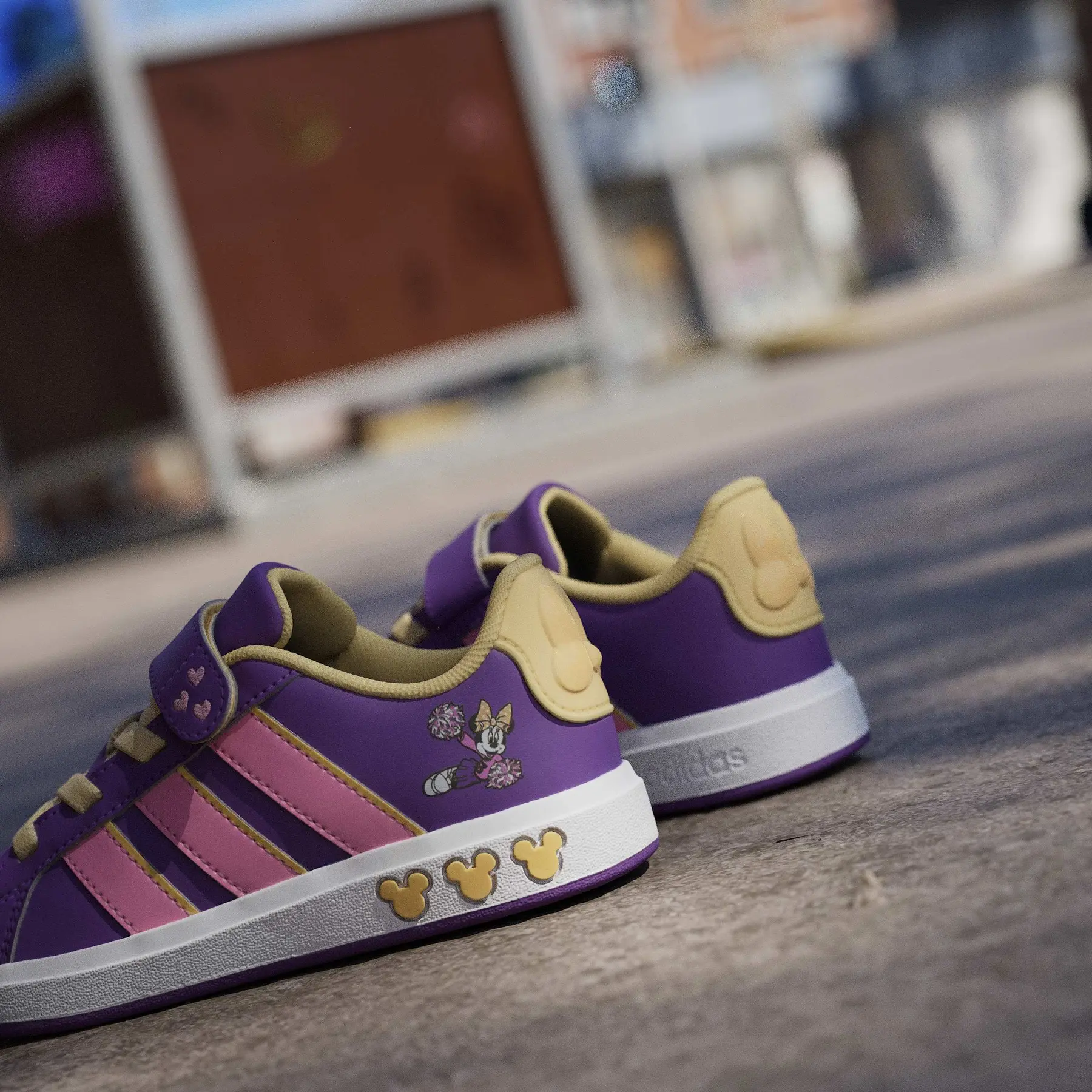 adidas gazelle silver green womens 2006 ADIDAS Kobe Crazy 1 Lakers Yellow Purple Basketball Shoes 10US