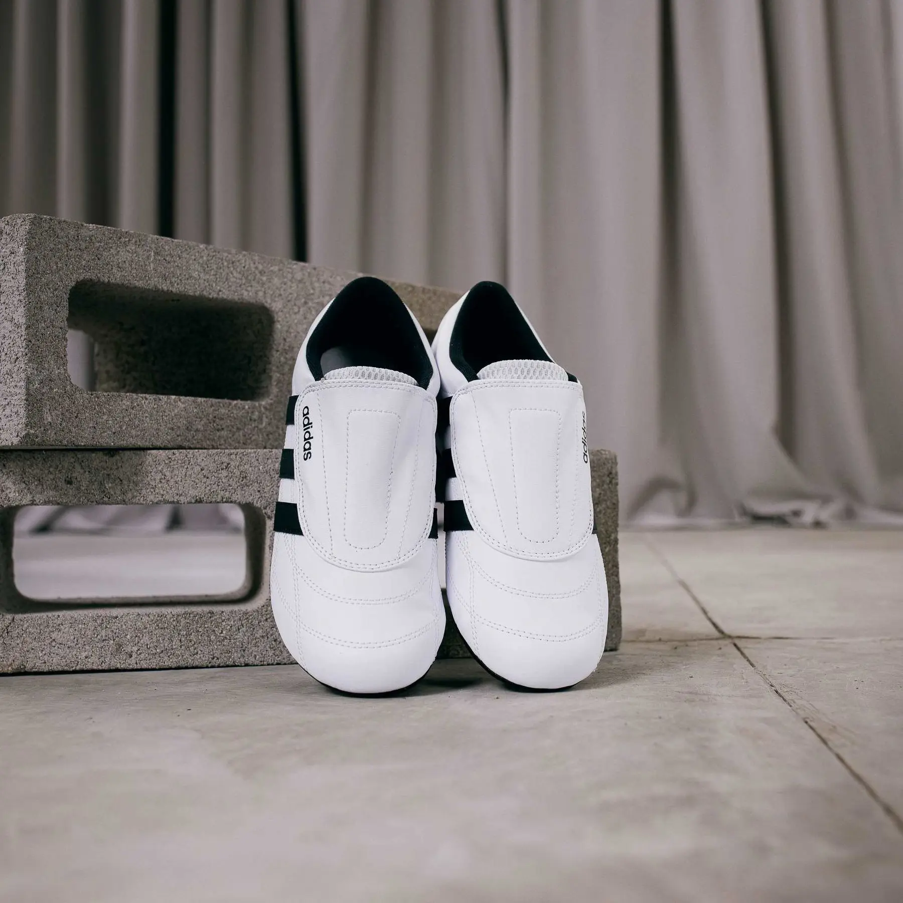 Women's trainers adidas Tekwen | Foot-Store