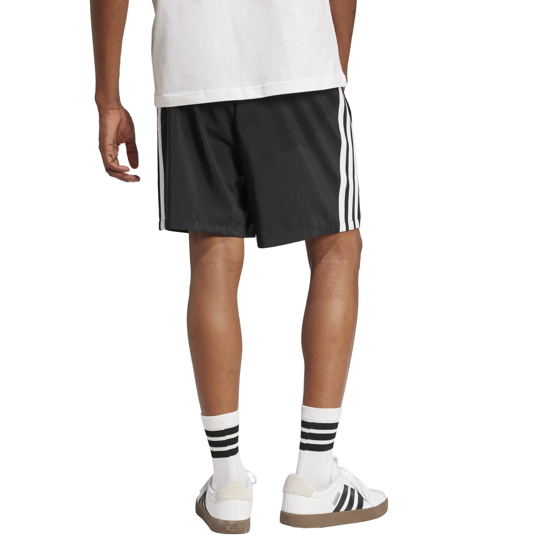product/a/d/adidas_jw1911_black-white_3.jpg