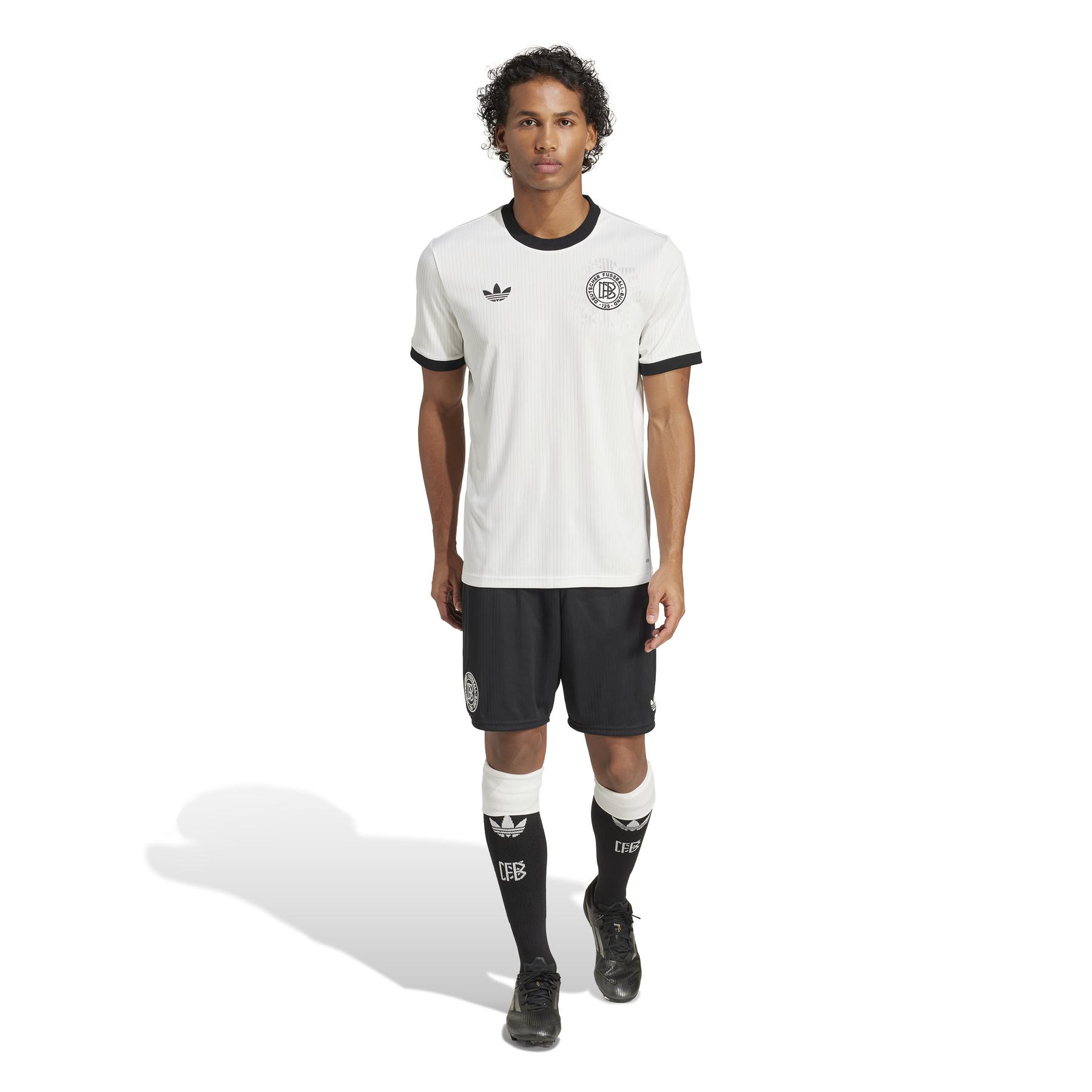 product/a/d/adidas_jy0247_6_apparel_on_model_standard_outfit_view_white.jpg