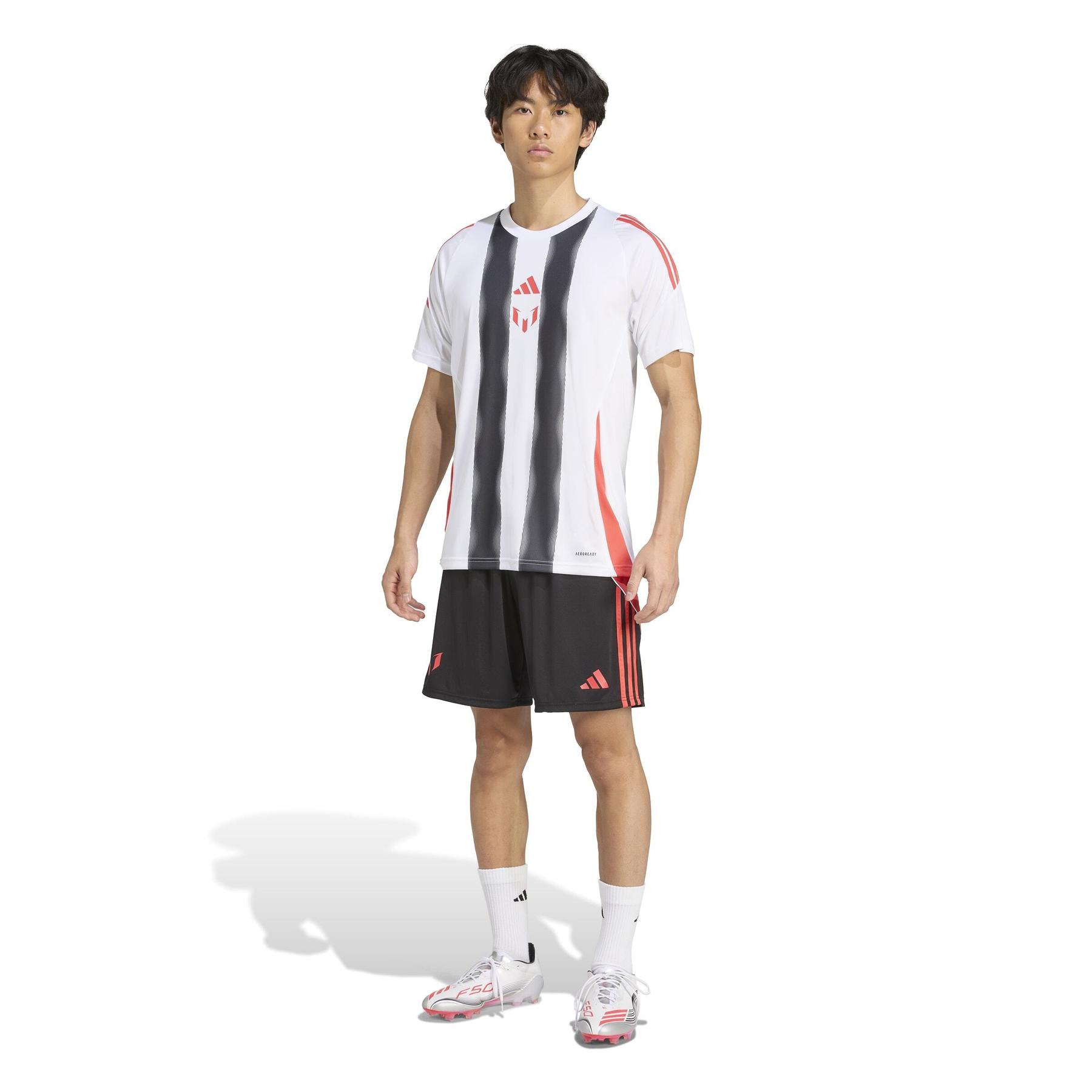 product/a/d/adidas_jy9620_6_apparel_on_model_standard_outfit_view_white.jpg