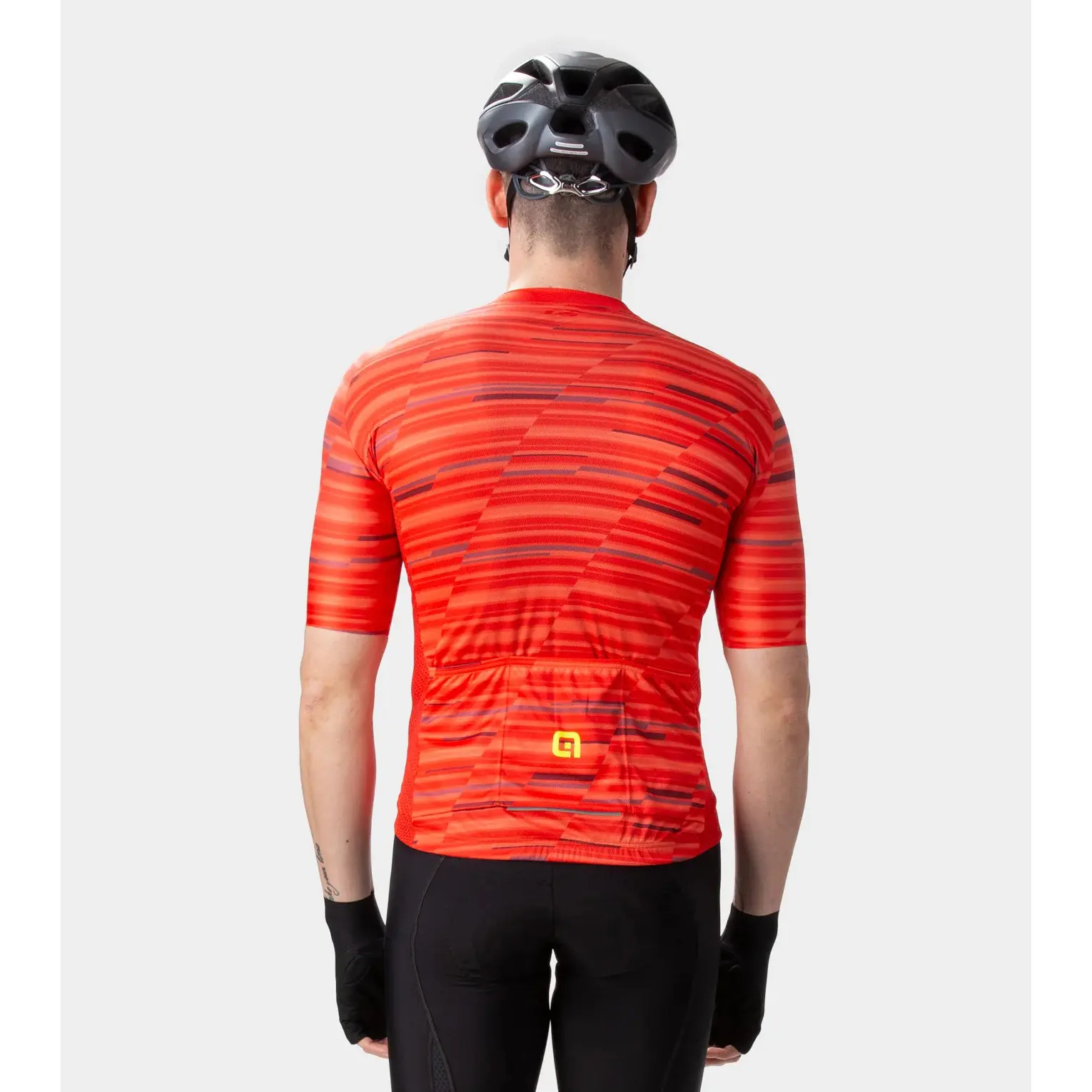 Maglia Alé Step: Leggera e Fresca per le Uscite Calde