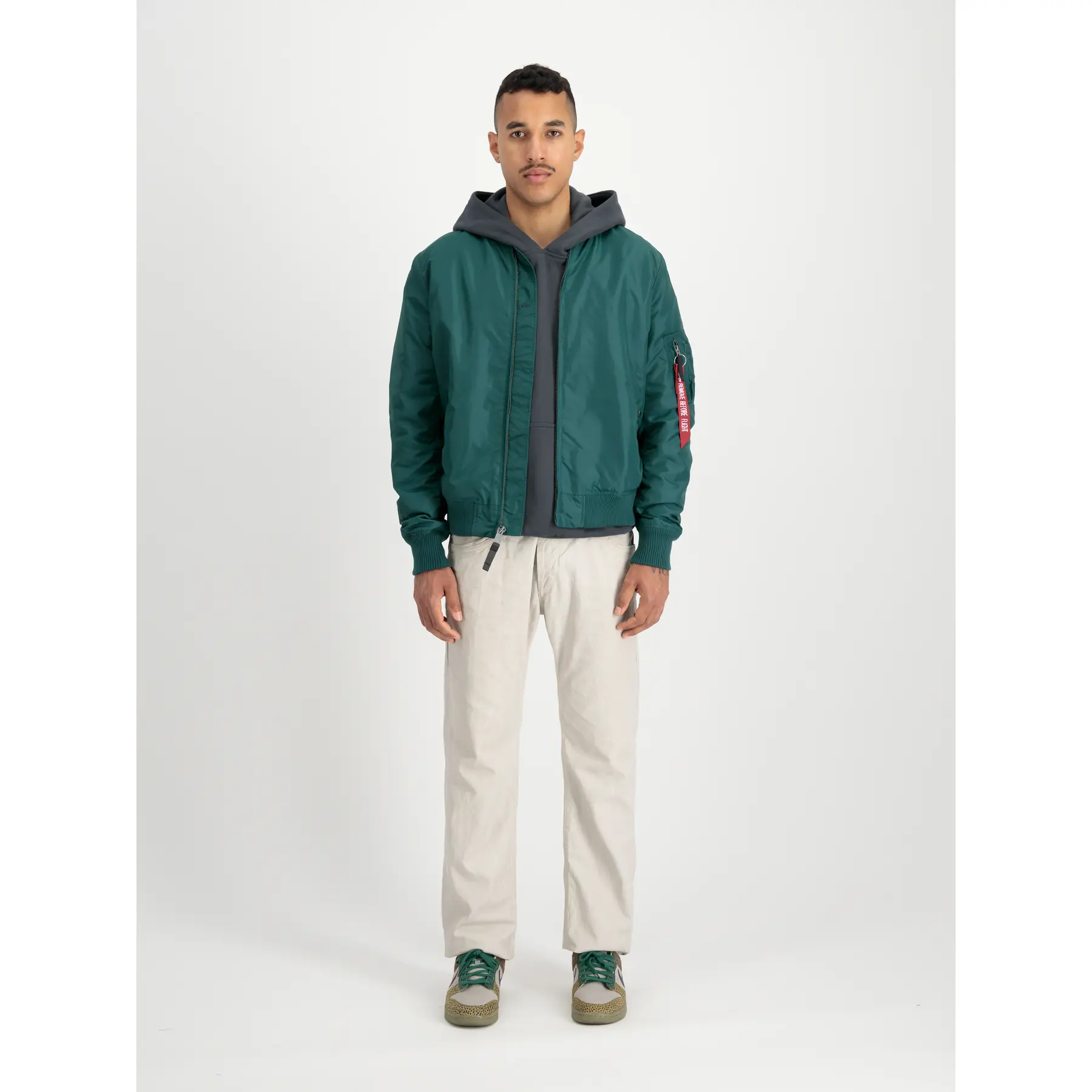 4059146761159 - Jacke Alpha Industries MA-1 TT