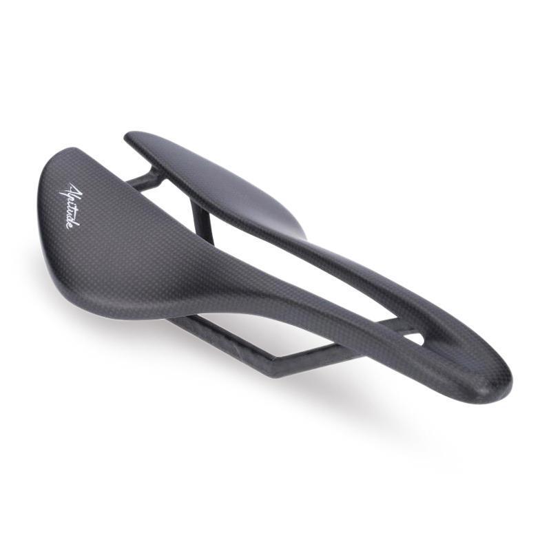 Velo Store - UK Saddle Alpitude Gardena 1K | Extra 10% off with Subscription, Postage £16.79 to UK Fedex.