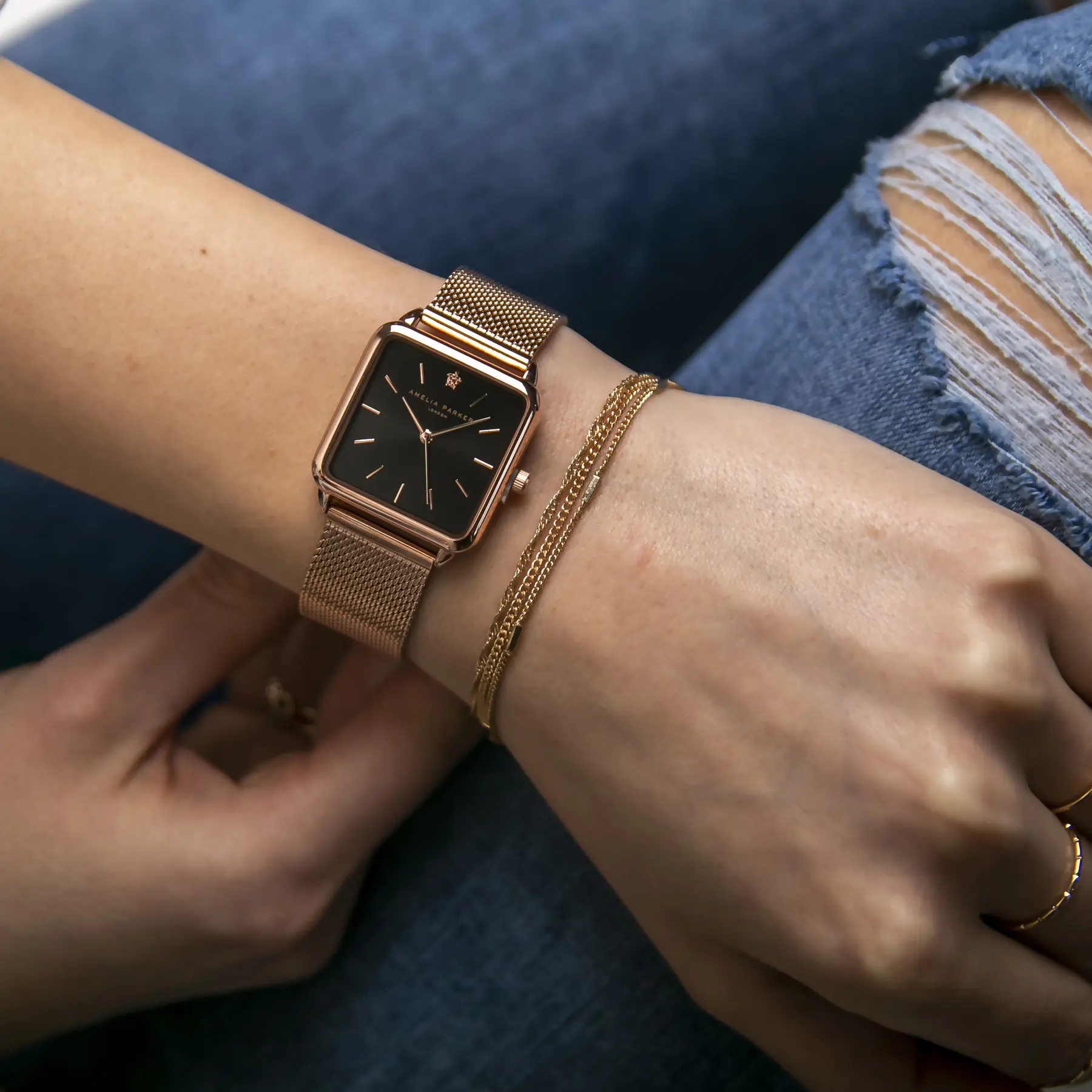 Montre HELIA Quartz Vintage - Cadran Rectangle 20x41 Mm - Dorée - Occasion Fonctionnelle
