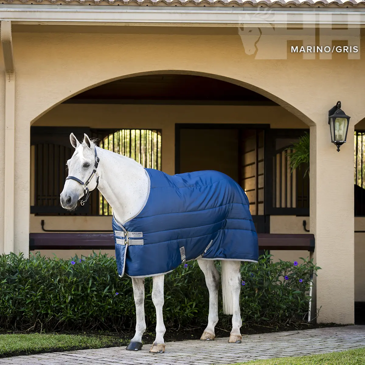Meilleurs prix pour Couverture d'écurie pour cheval Amigo Ripstop Insulator Medium 200g