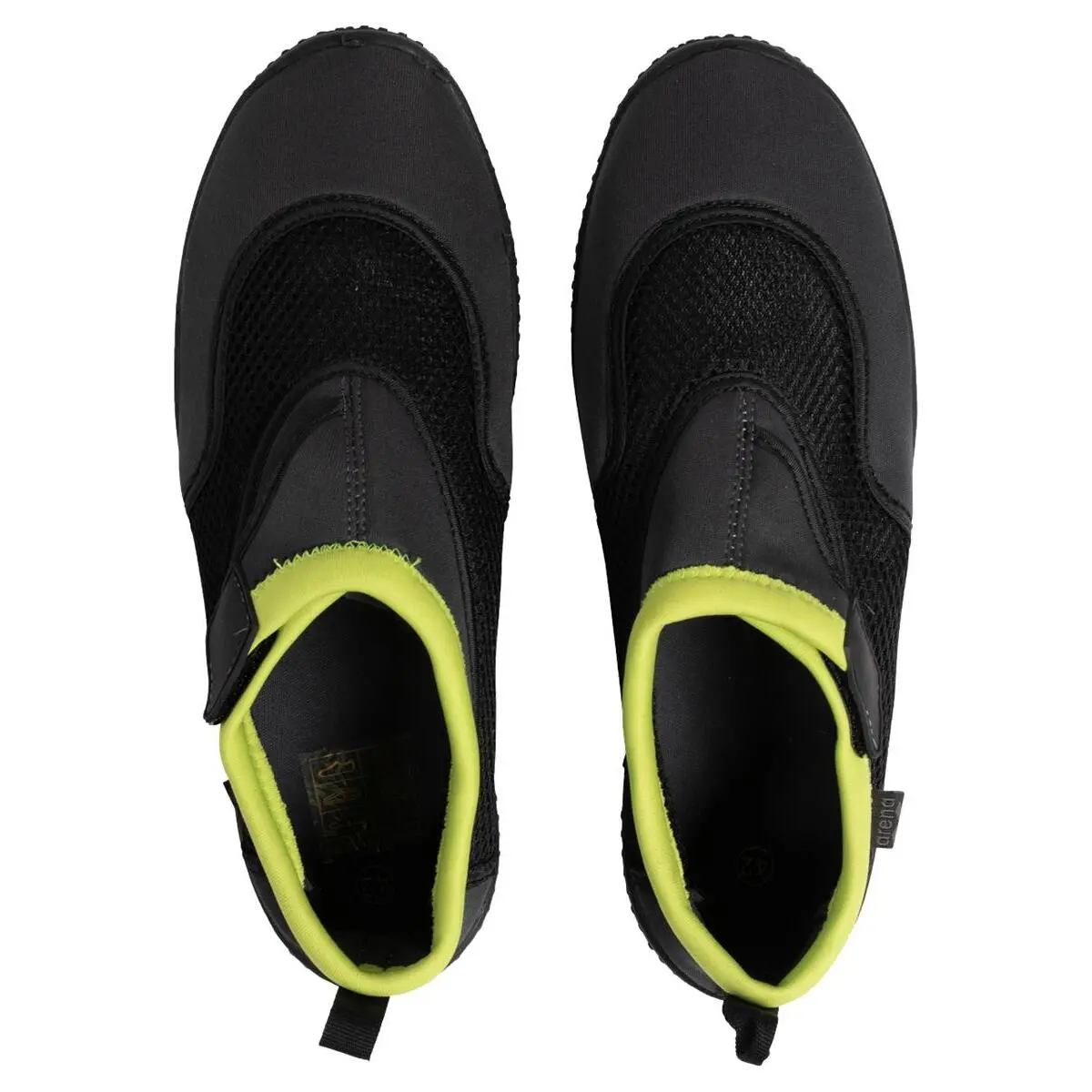 Water shoes Arena