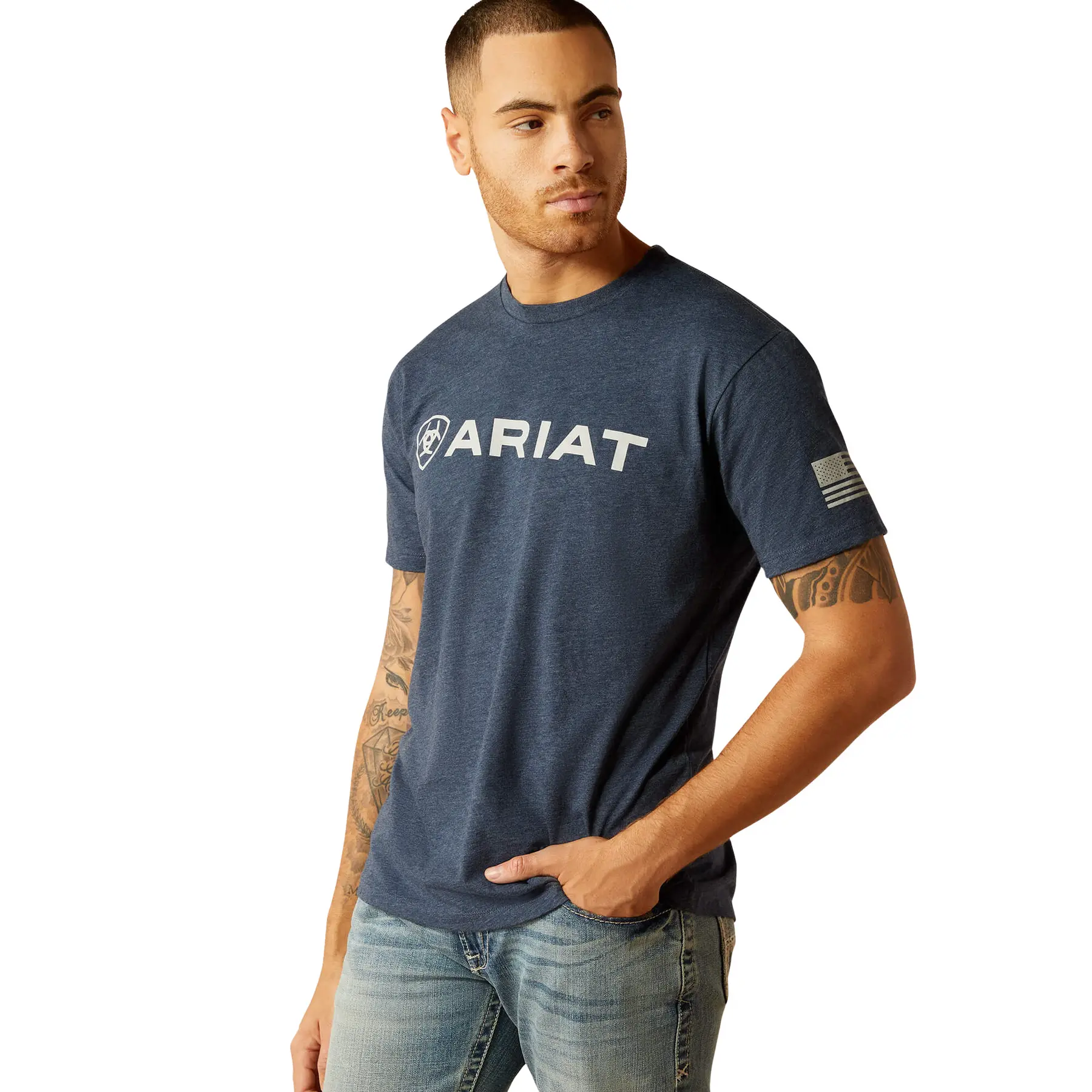 Comparer les prix de T-shirt avec drapeau Ariat Shield