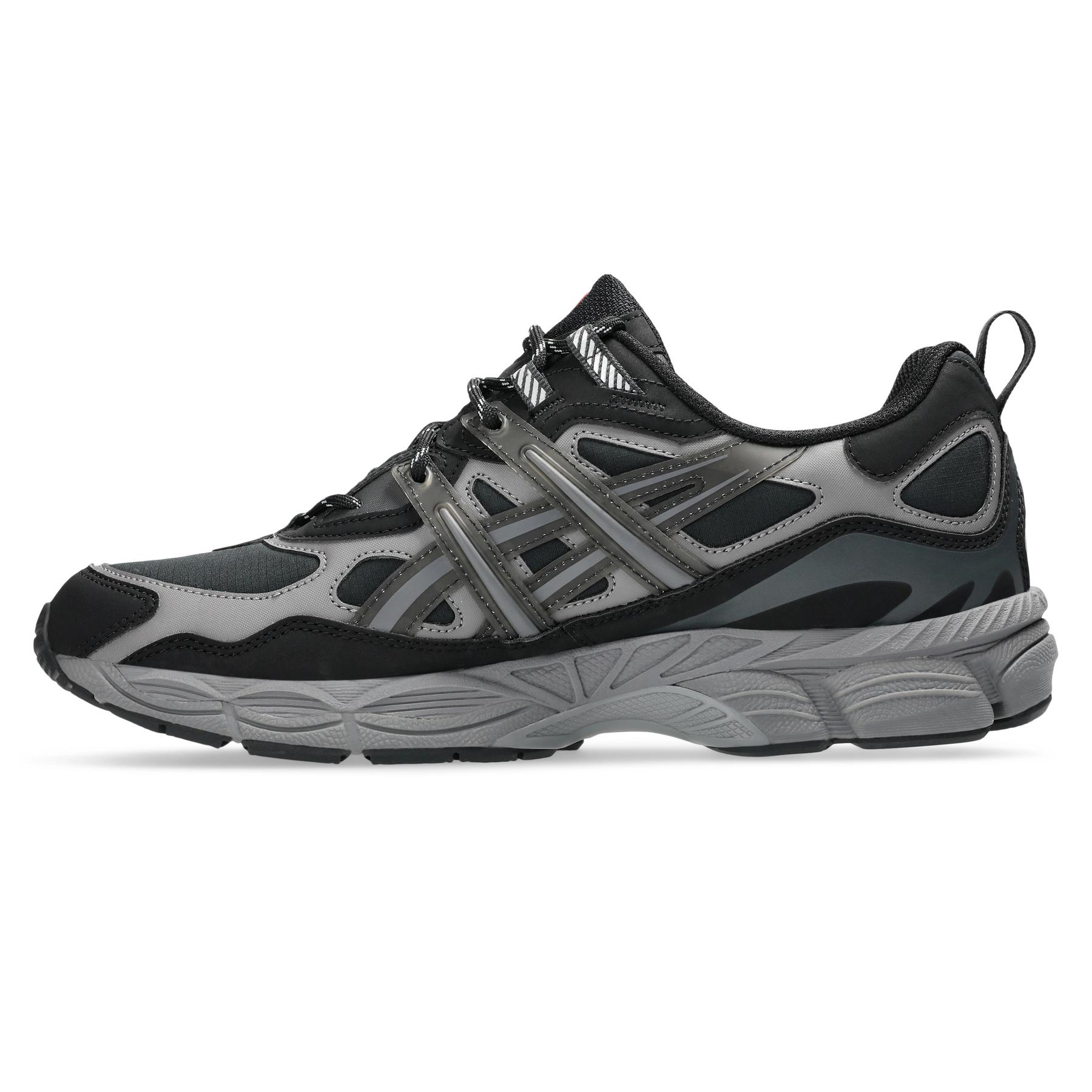 product/a/s/asics_1203a558---0001_noir_4.jpg