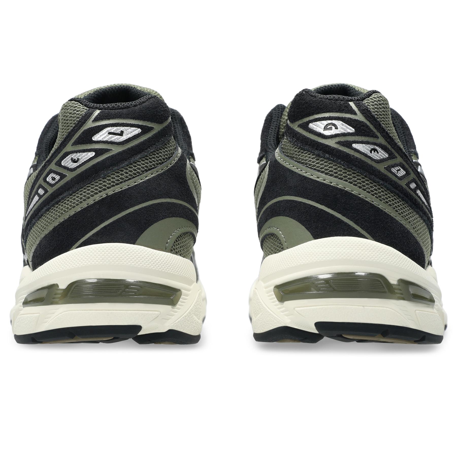 product/a/s/asics_1203a610---300_irvine-black_3.jpg