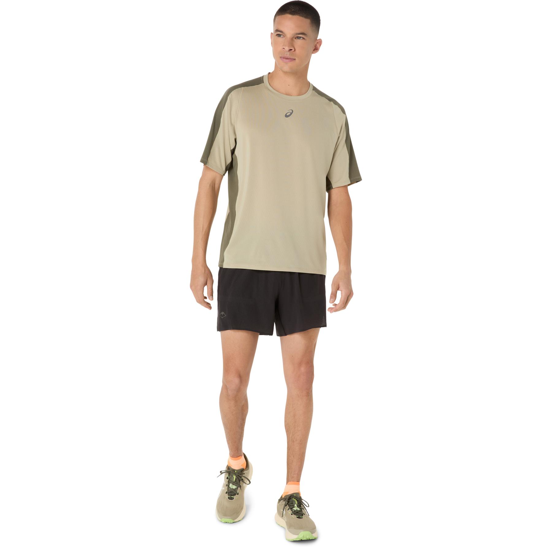 product/a/s/asics_2011d264---300_khaki-mantle-green_5.jpg
