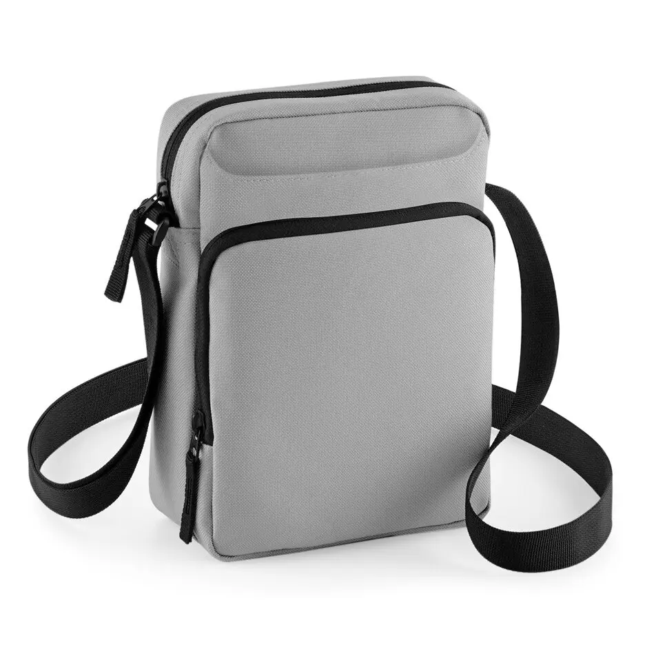 Shoulder bag with a main compartment and zip closure Bag Base