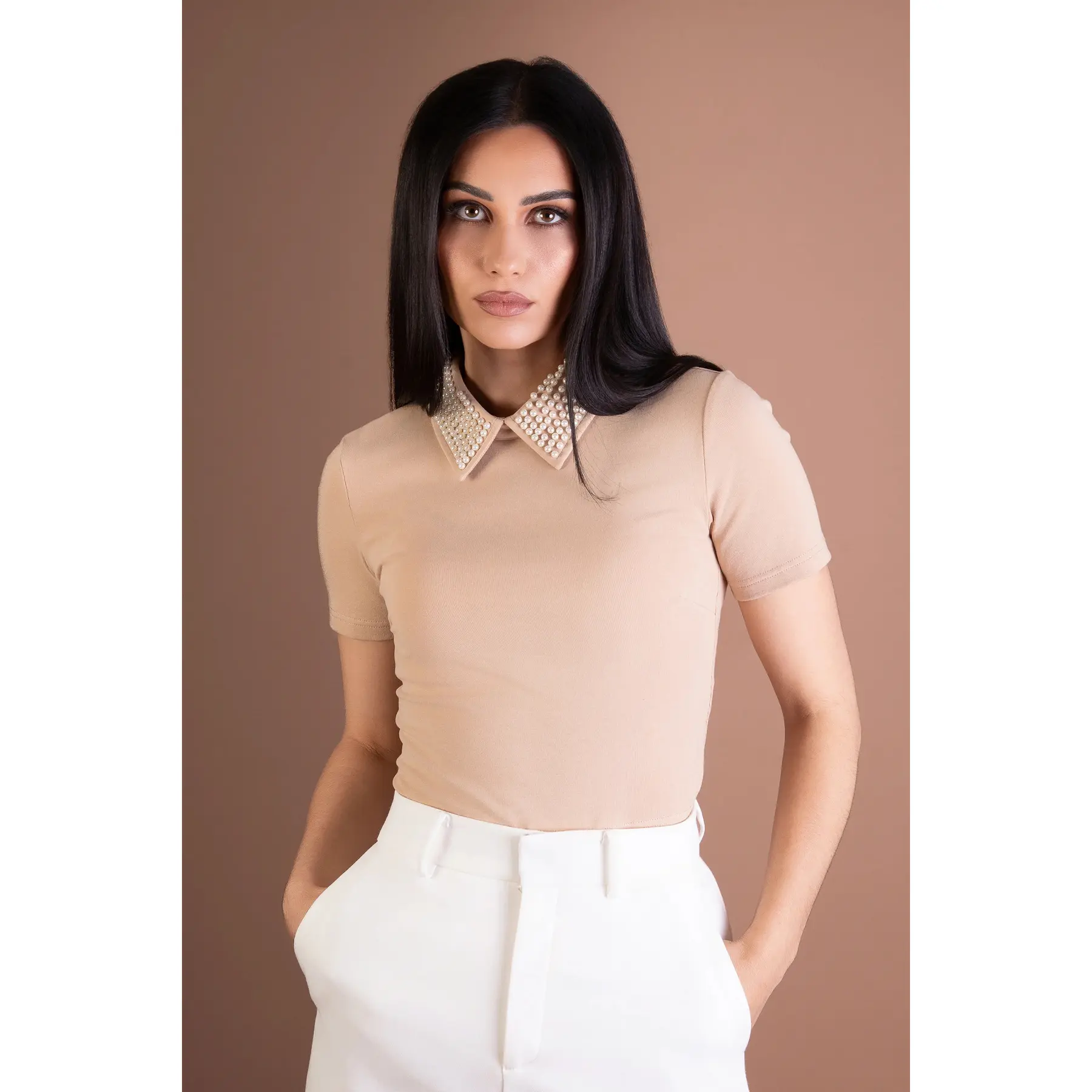 Balou Women's Marron Faux Pearl Collar Top