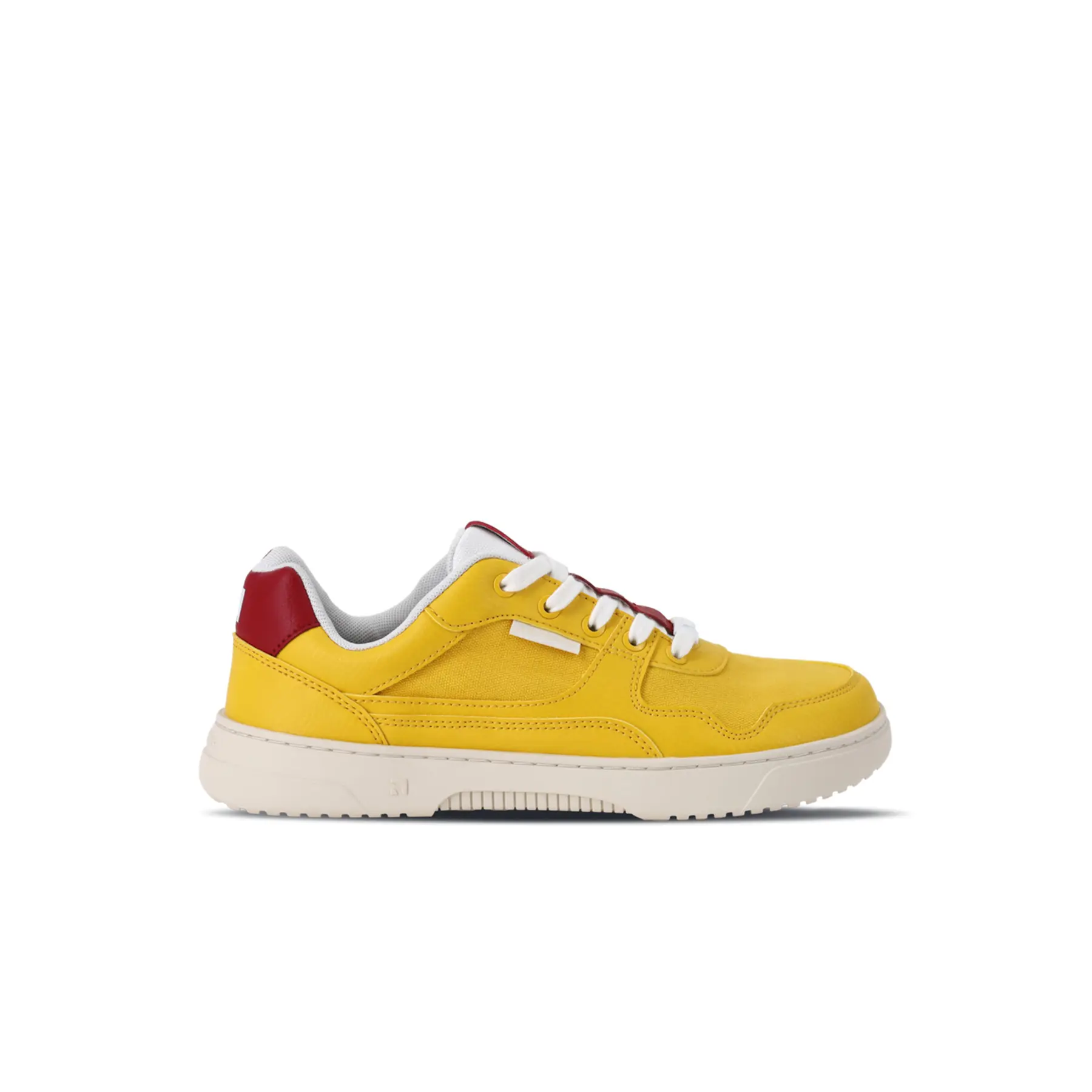 Baskets  Zing Barefoot