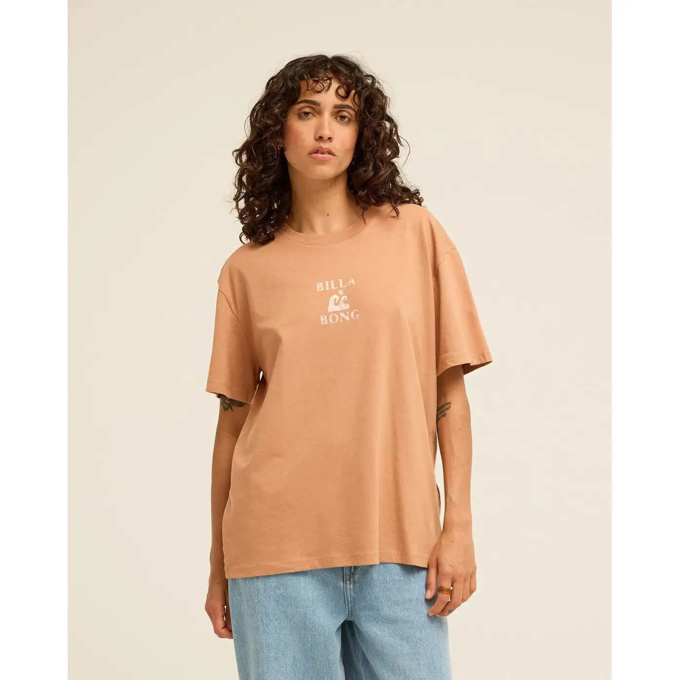 T-shirt da donna  Surfing In Town