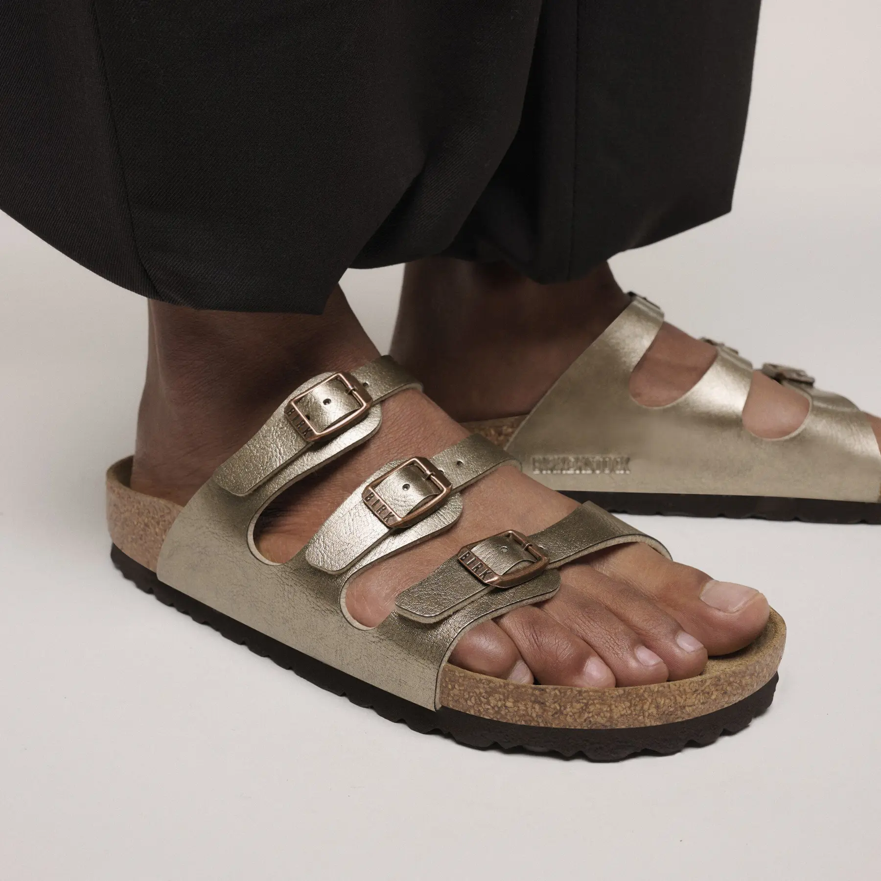 product/b/i/birkenstock_1030336-1030352_8-nw090525.jpg