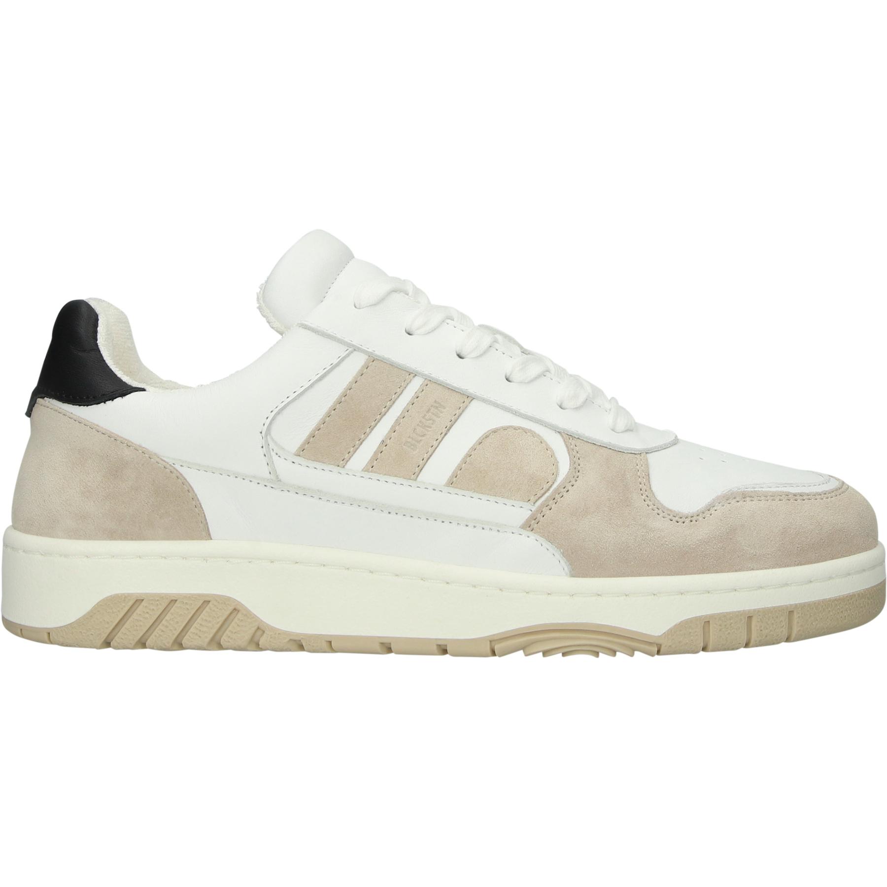 Sneakers  Jade Vaughn