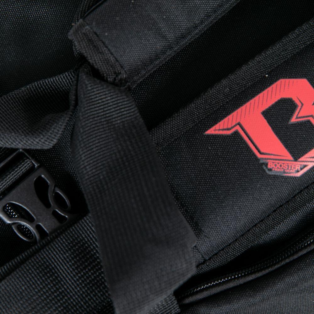 product/b/o/booster-fight-gear_b-force_duffle_large_red_rouge_8.jpg
