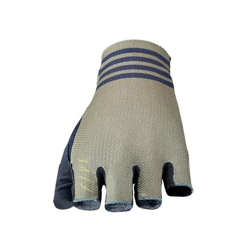 Velo Store - UK Gloves Five rc2 shorty | Extra 10% off with Subscription, Postage £16.79 to UK Fedex.