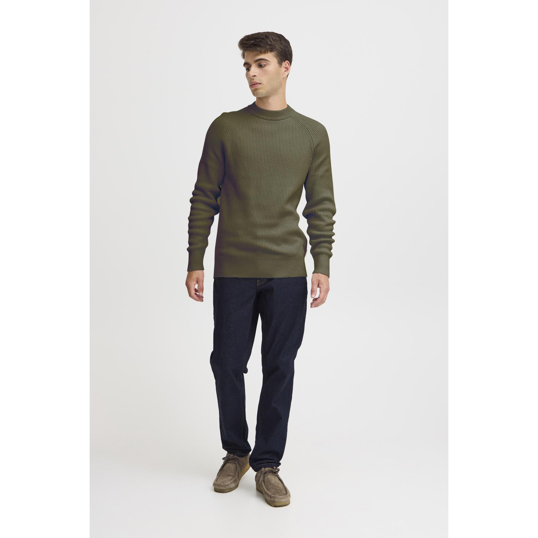 product/c/a/casual-friday_20504998-190413_3.jpg