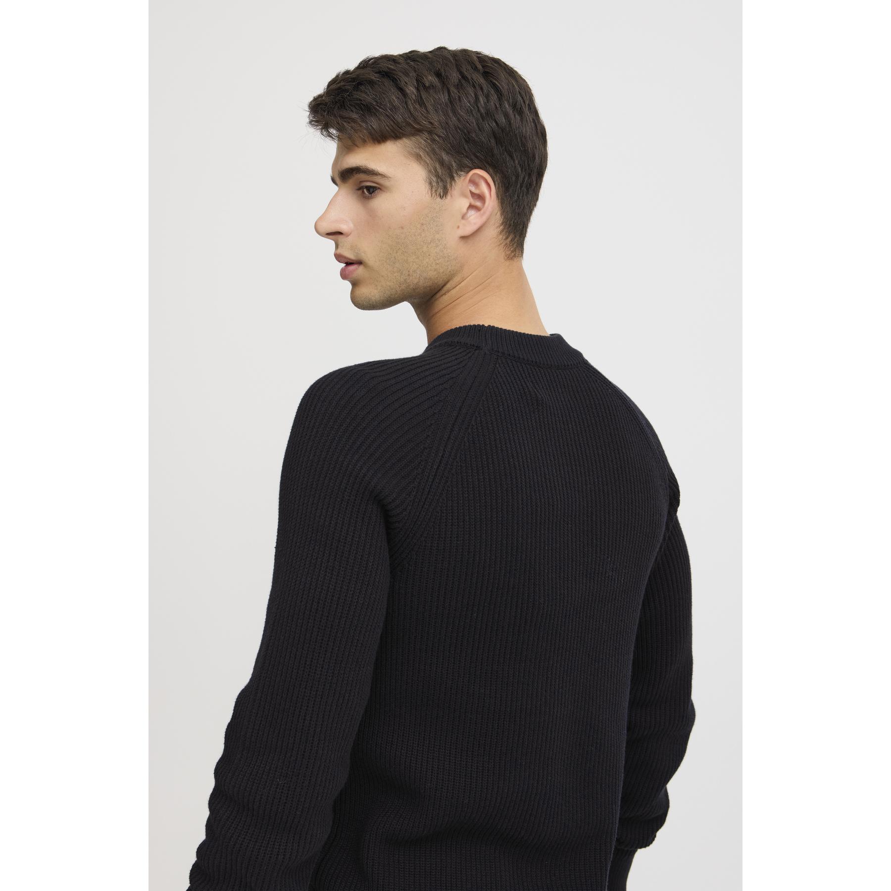 product/c/a/casual-friday_20504998-194013_7.jpg