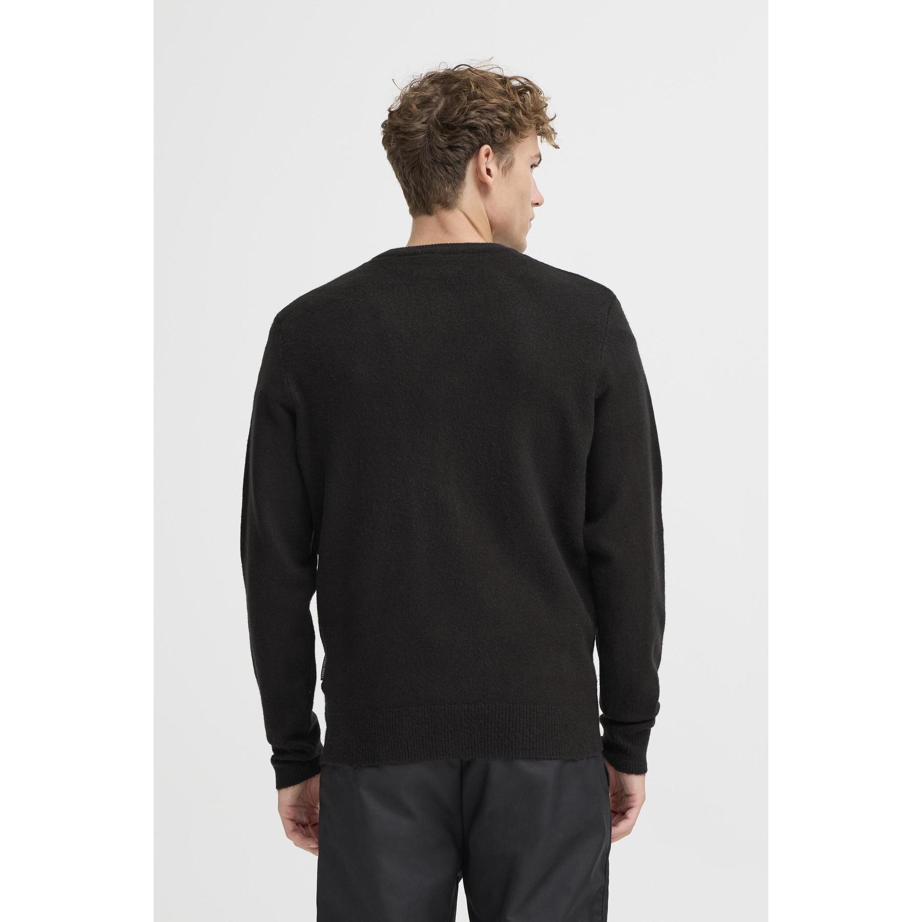 product/c/a/casual-friday_20505607-193911_2.jpg