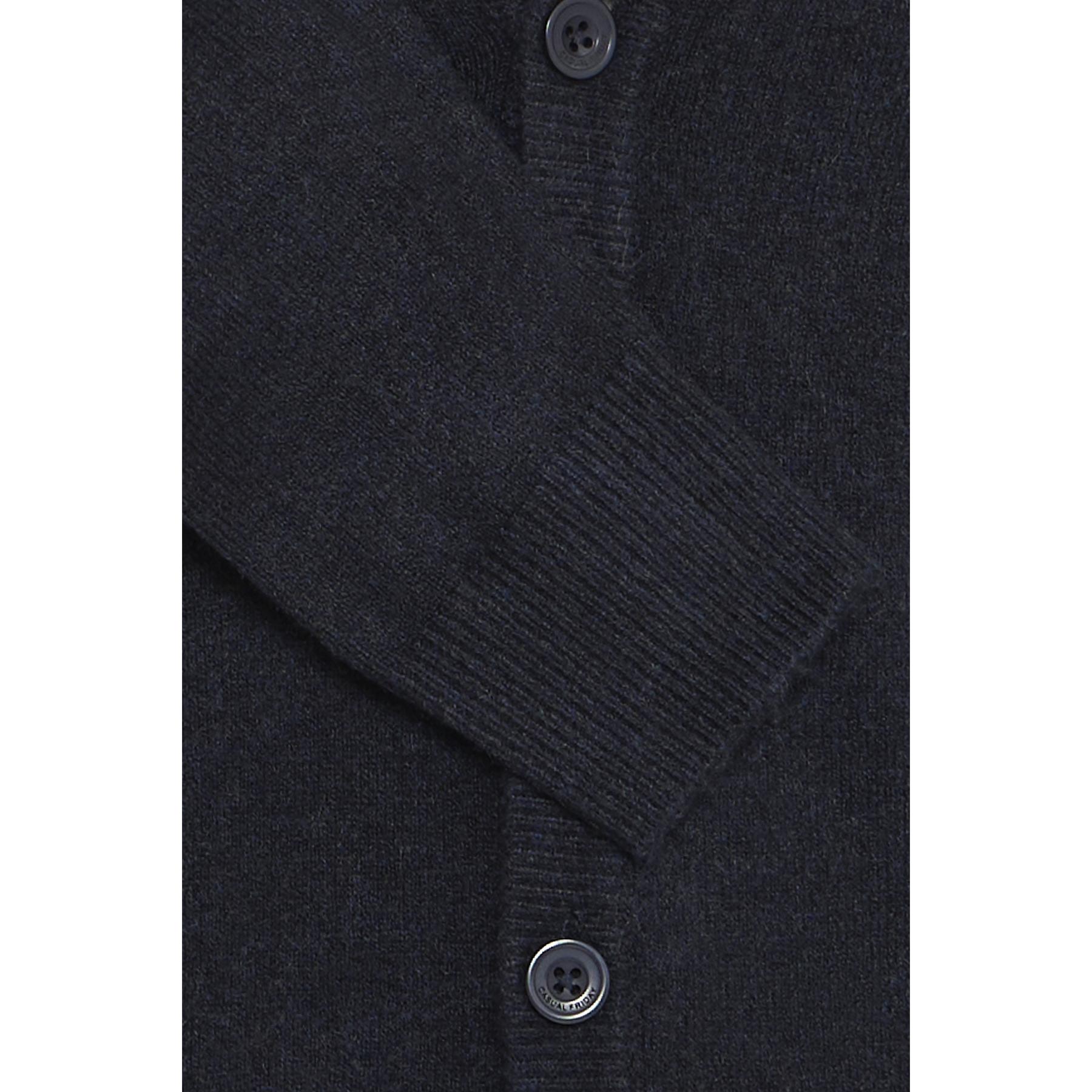 product/c/a/casual-friday_20505607-194013_2.jpg