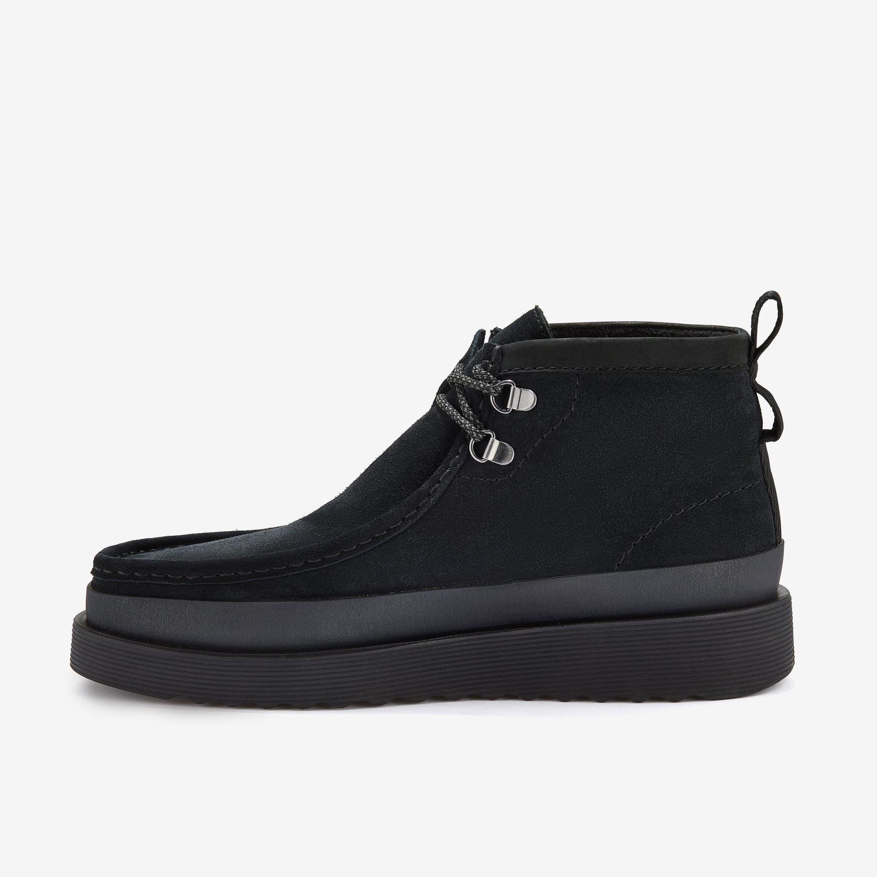 product/c/l/clarks_261834617025_black-suede_2.jpg