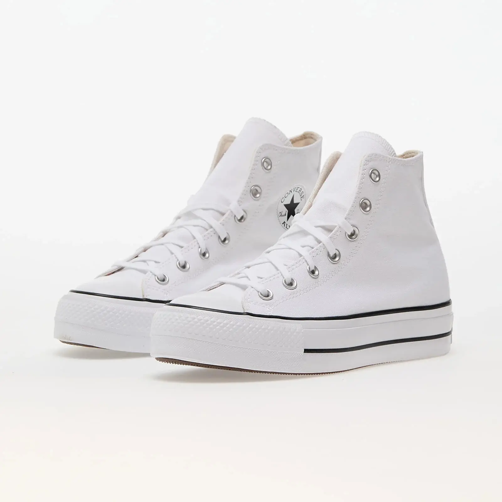 product/c/o/converse_a09193c_blanc_4.jpg