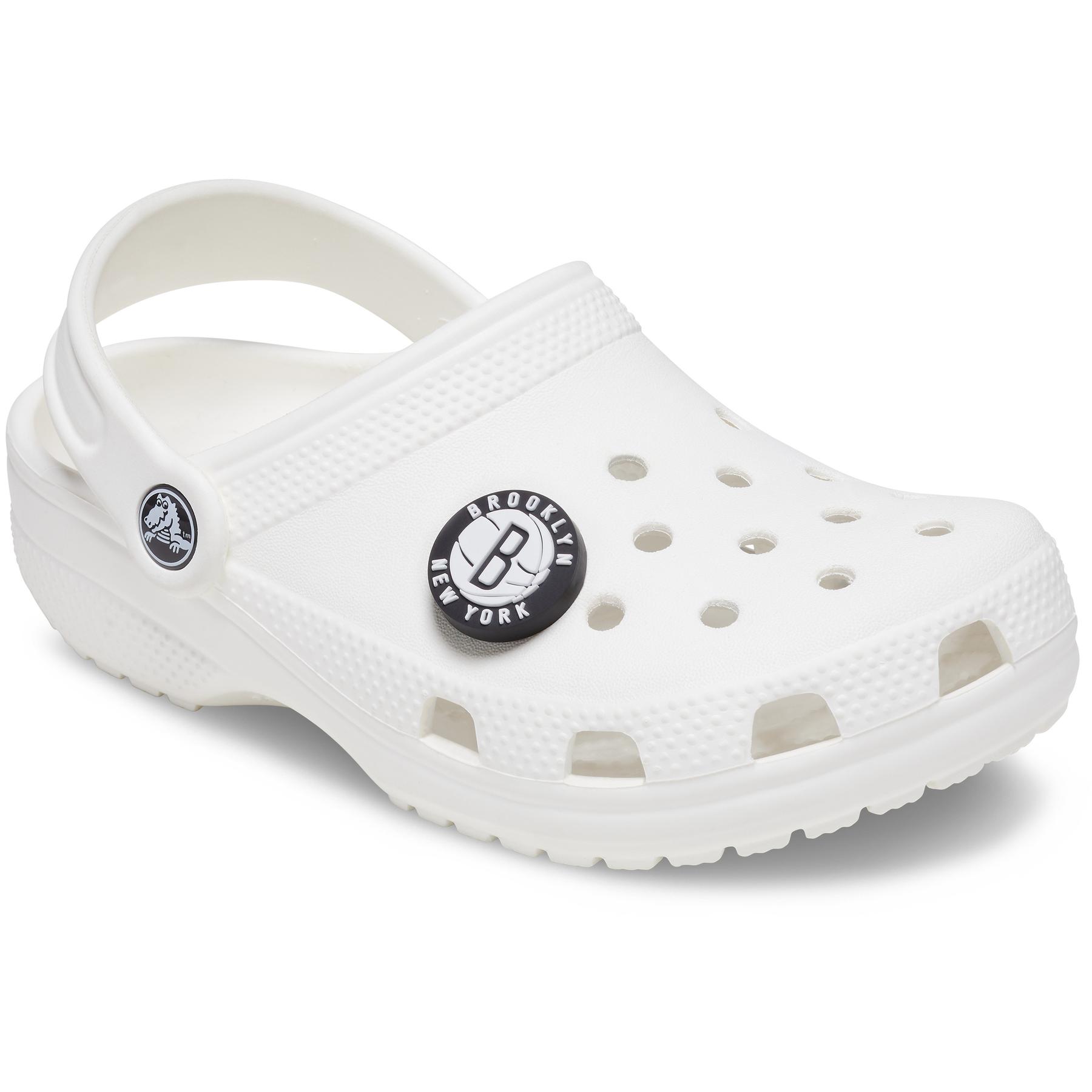 product/c/r/crocs_10011887_noir_3.jpg