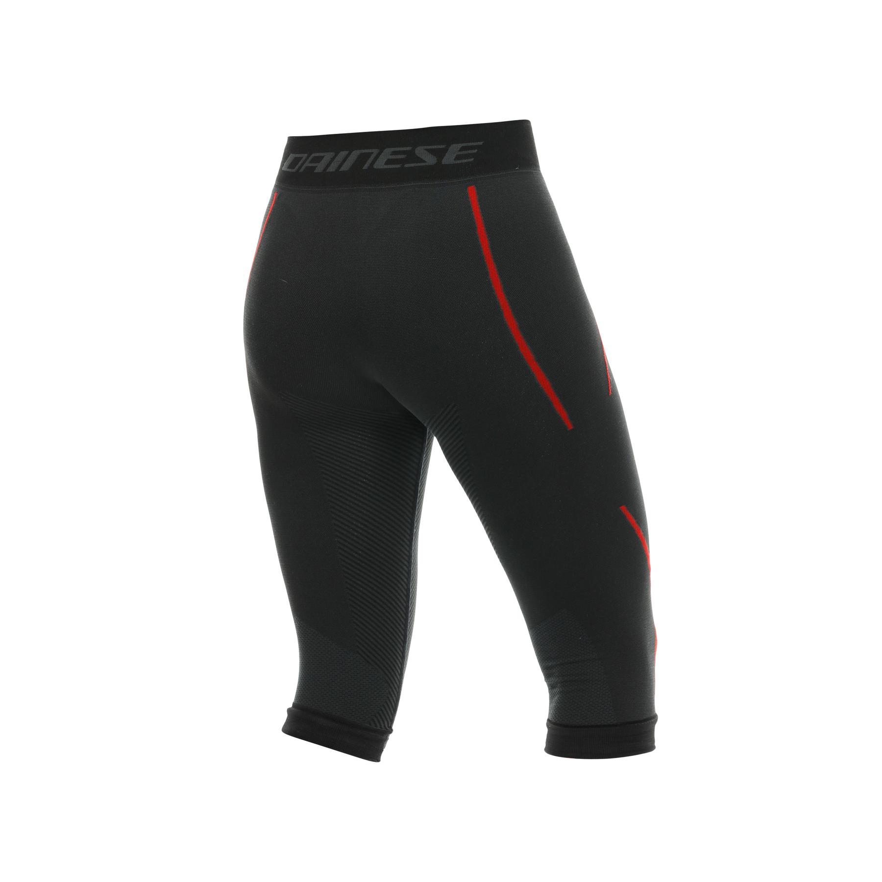 product/d/a/dainese_2049100008-606_black-red_2.jpg