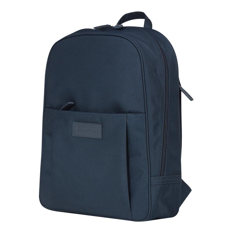 5711428033246 - Laptop-Rucksack aus recyceltem Kunststoff Dbramante1928 Champs-Elysees 5711428033246 - Laptop-Rucksack aus recyceltem Kunststoff Dbramante1928 Champs-Elysees
