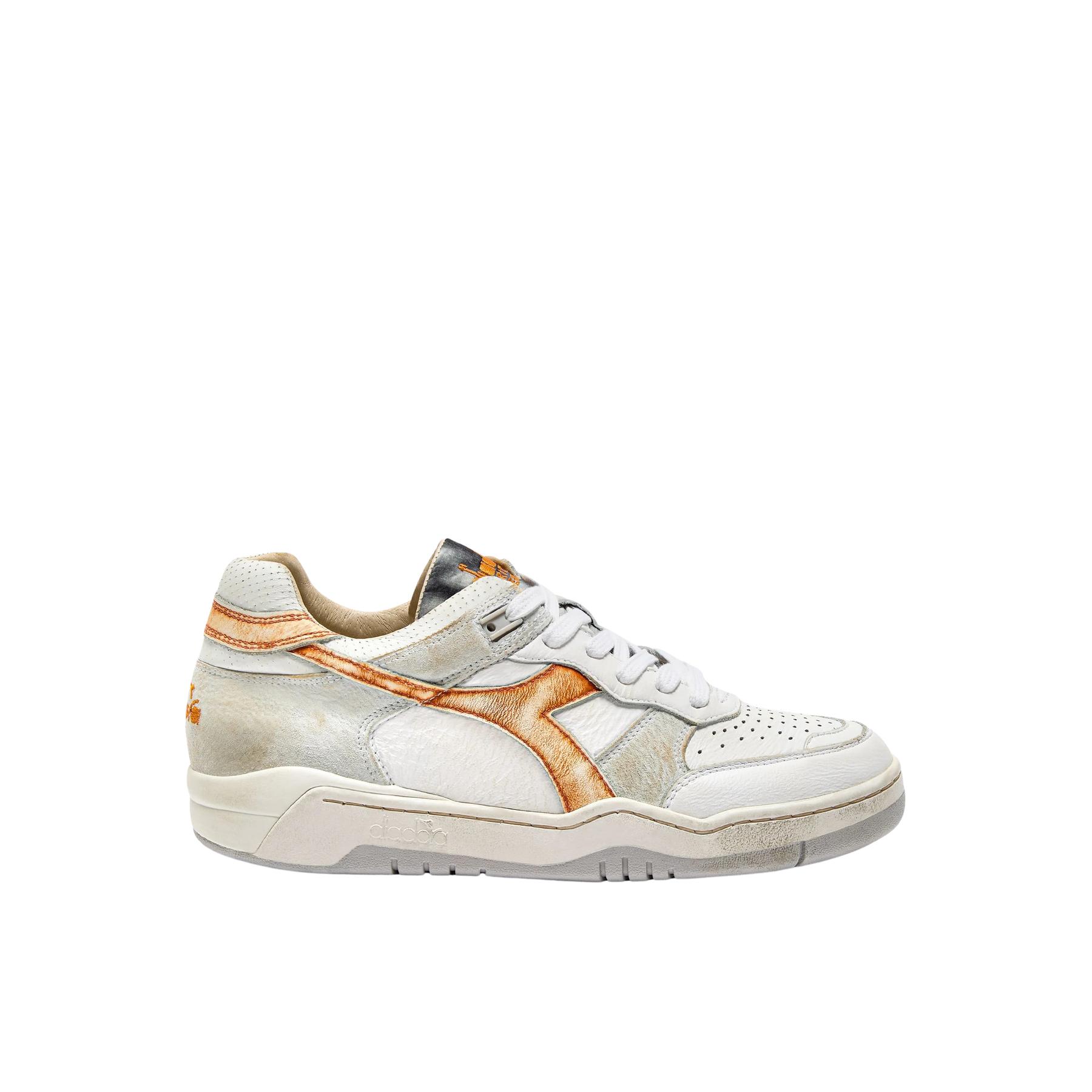 8054795075769 - Sneakers B560