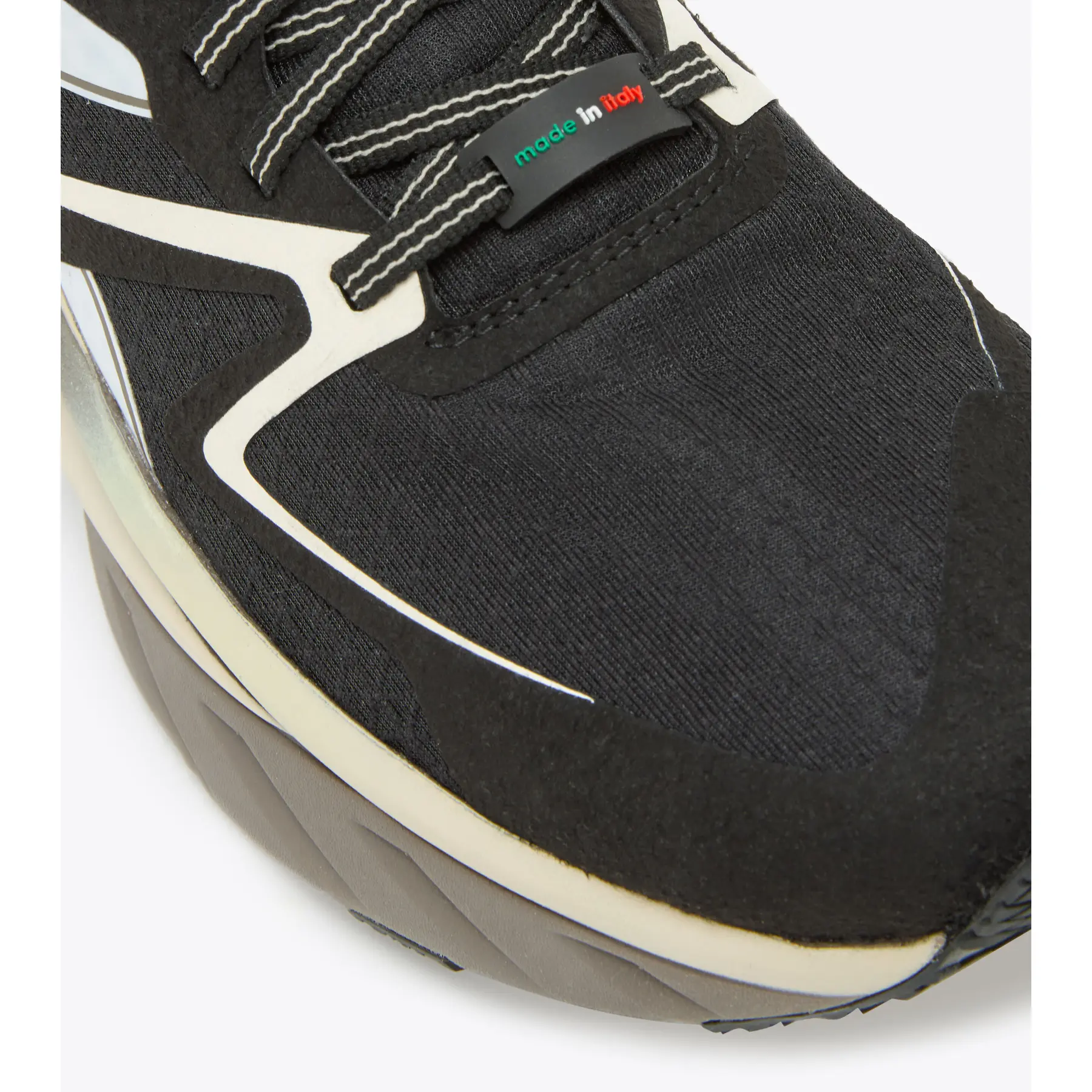 product/d/i/diadora_101.179073-c9682_black-white-smoke-gray_5.jpg