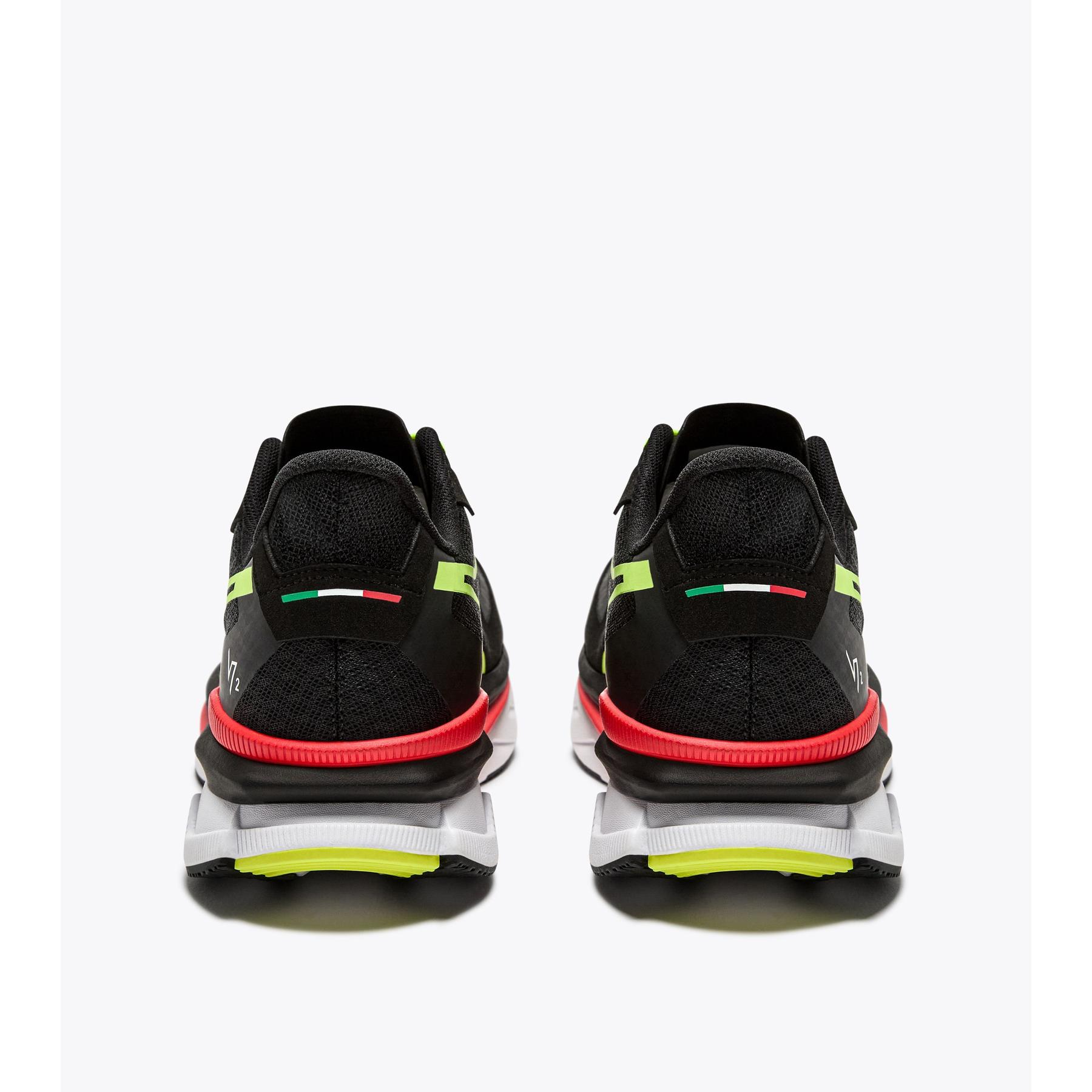 product/d/i/diadora_101.180223-c0871_nero-giallo-fluo_6.jpg
