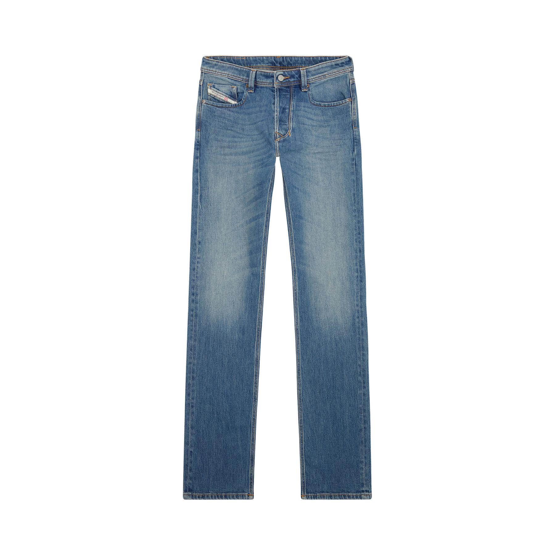 8059038811135 - Gerade Jeans Larkee